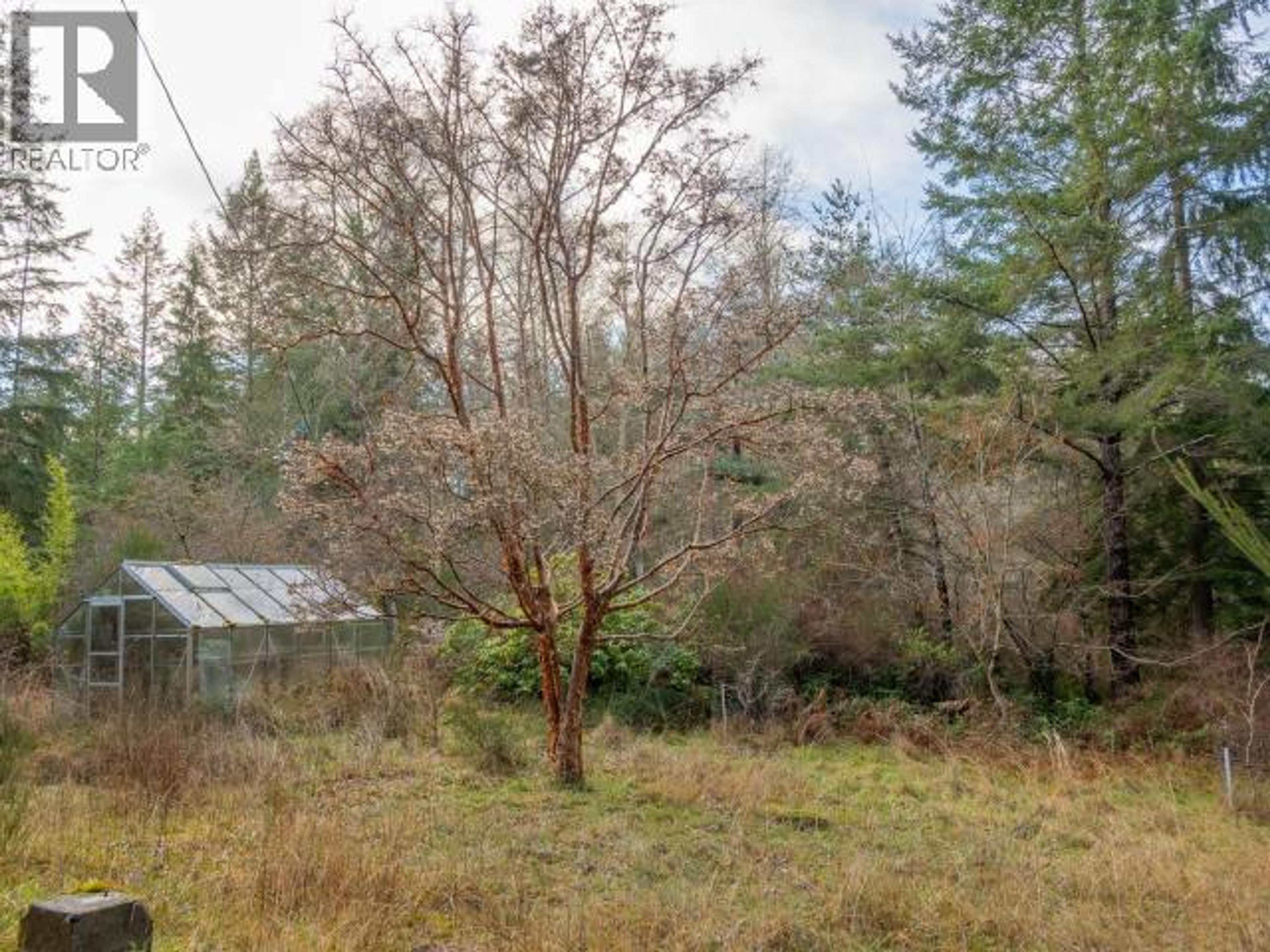 3559 GILLIES BAY RD ROAD - 32