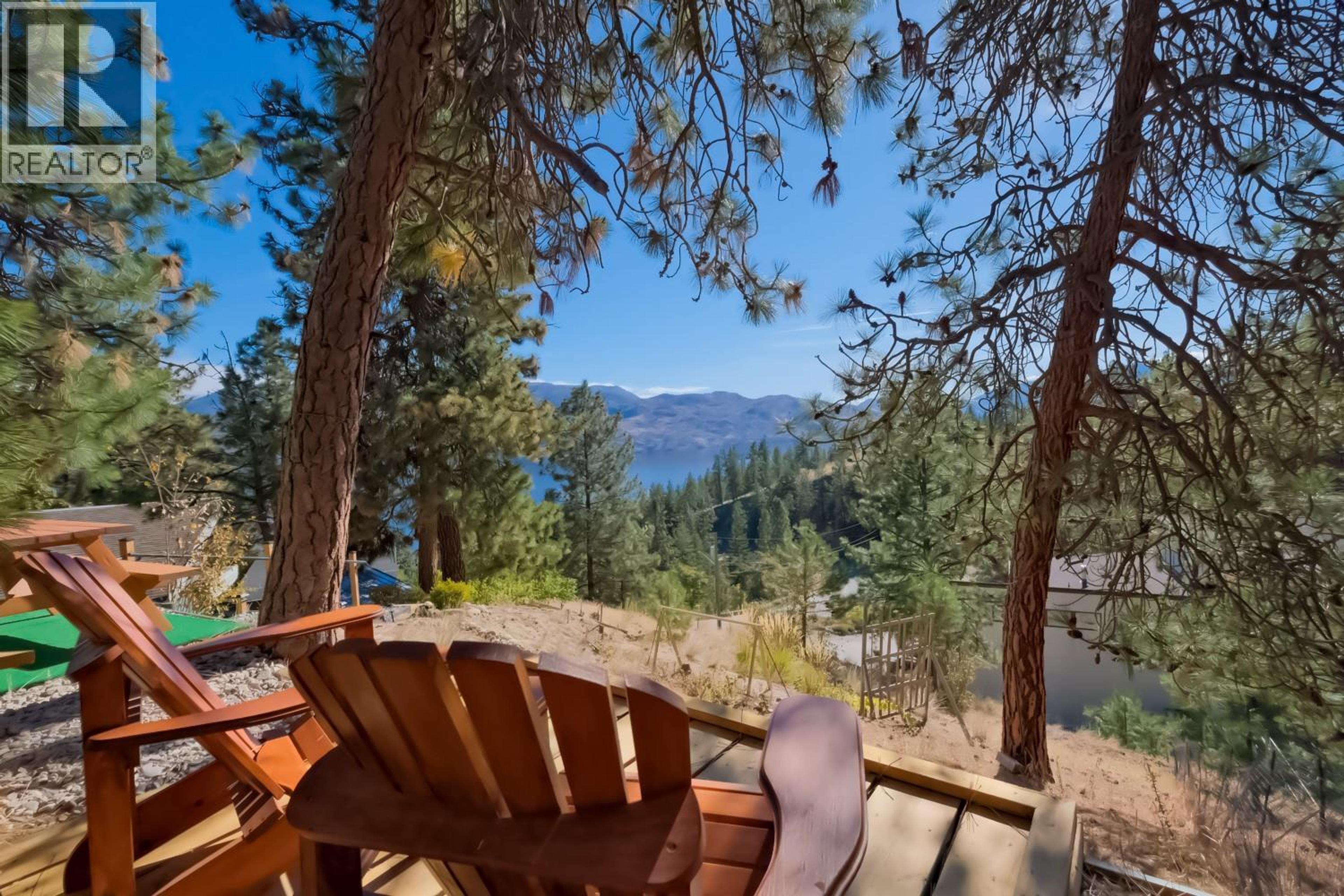 5290 TREPANIER BENCH ROAD - 37