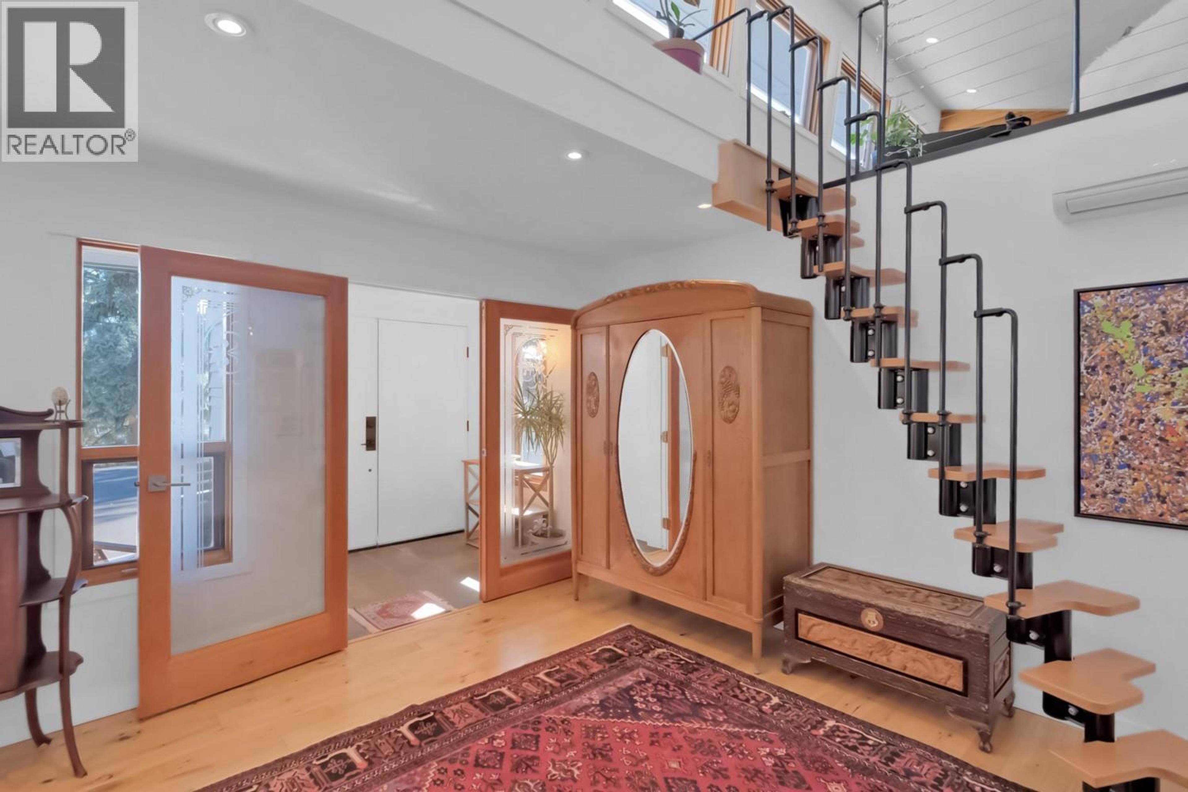 5290 TREPANIER BENCH ROAD - 7