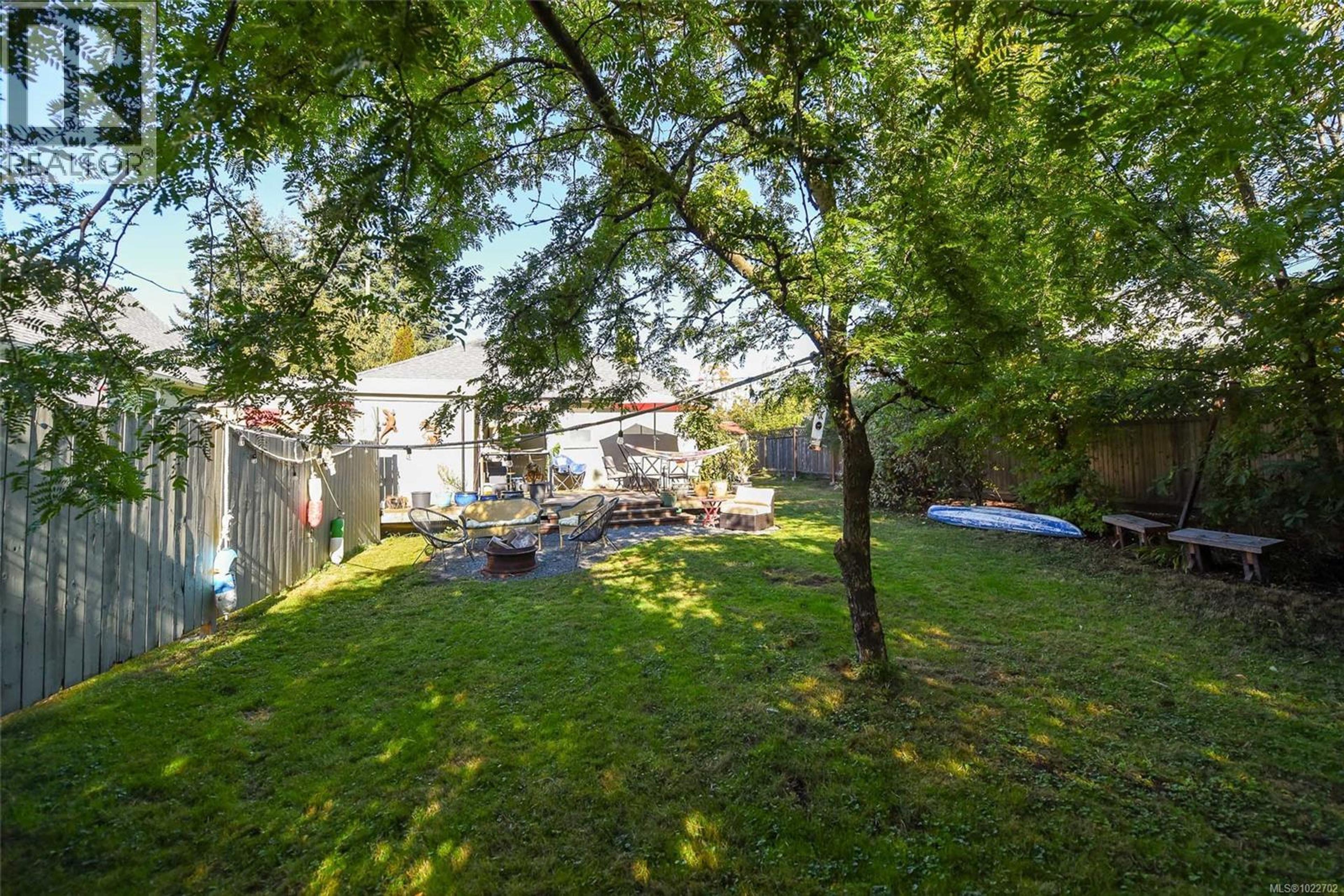 2767 ULVERSTON AVE - 27