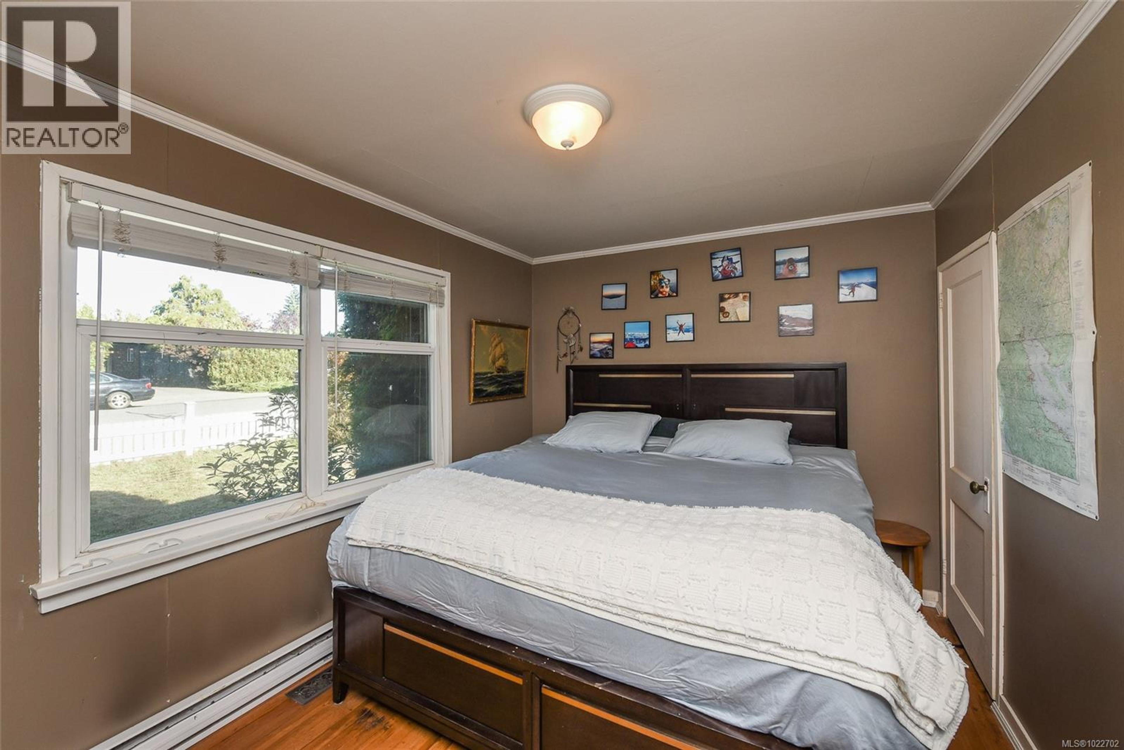 2767 ULVERSTON AVE - 13