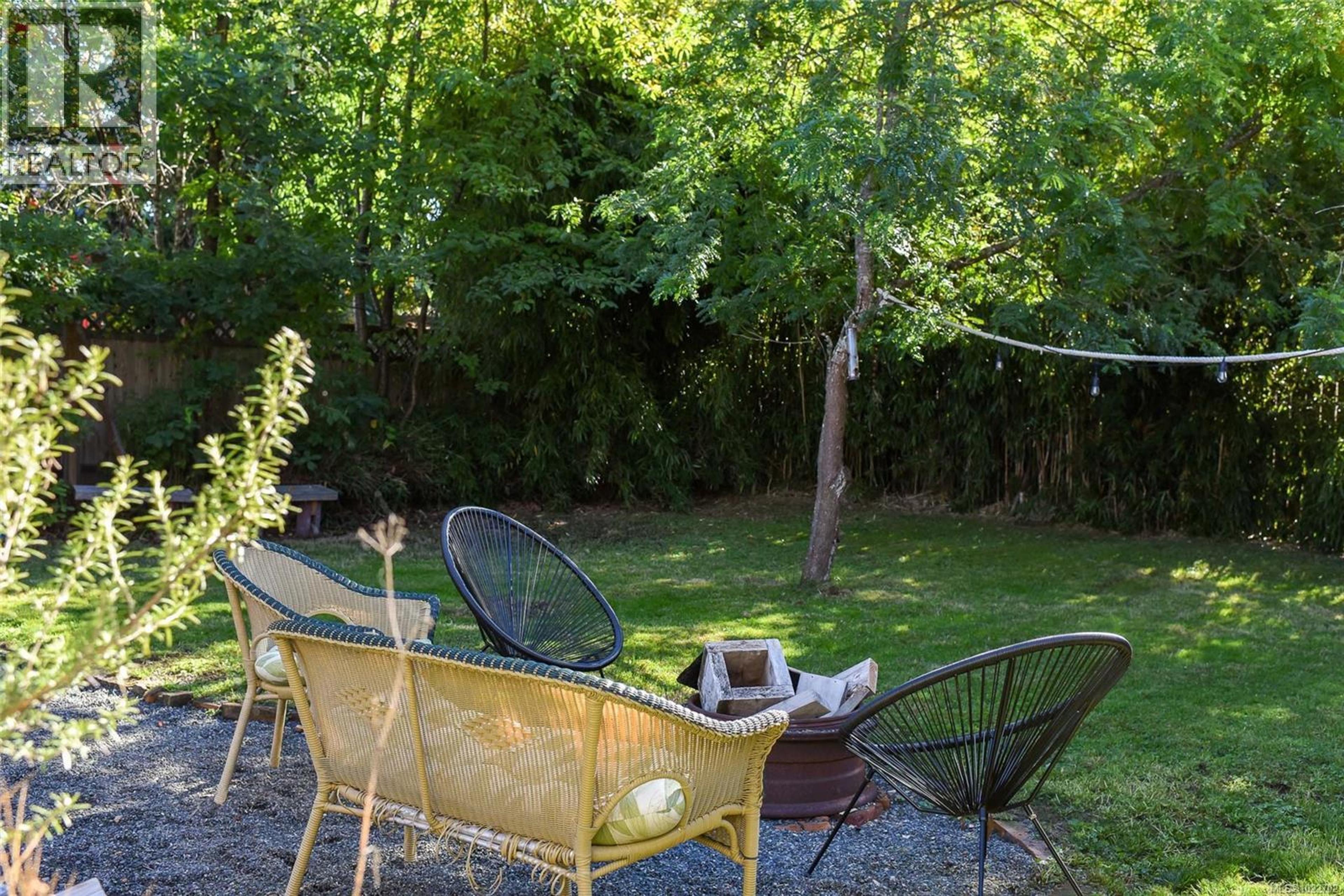 2767 ULVERSTON AVE - 23