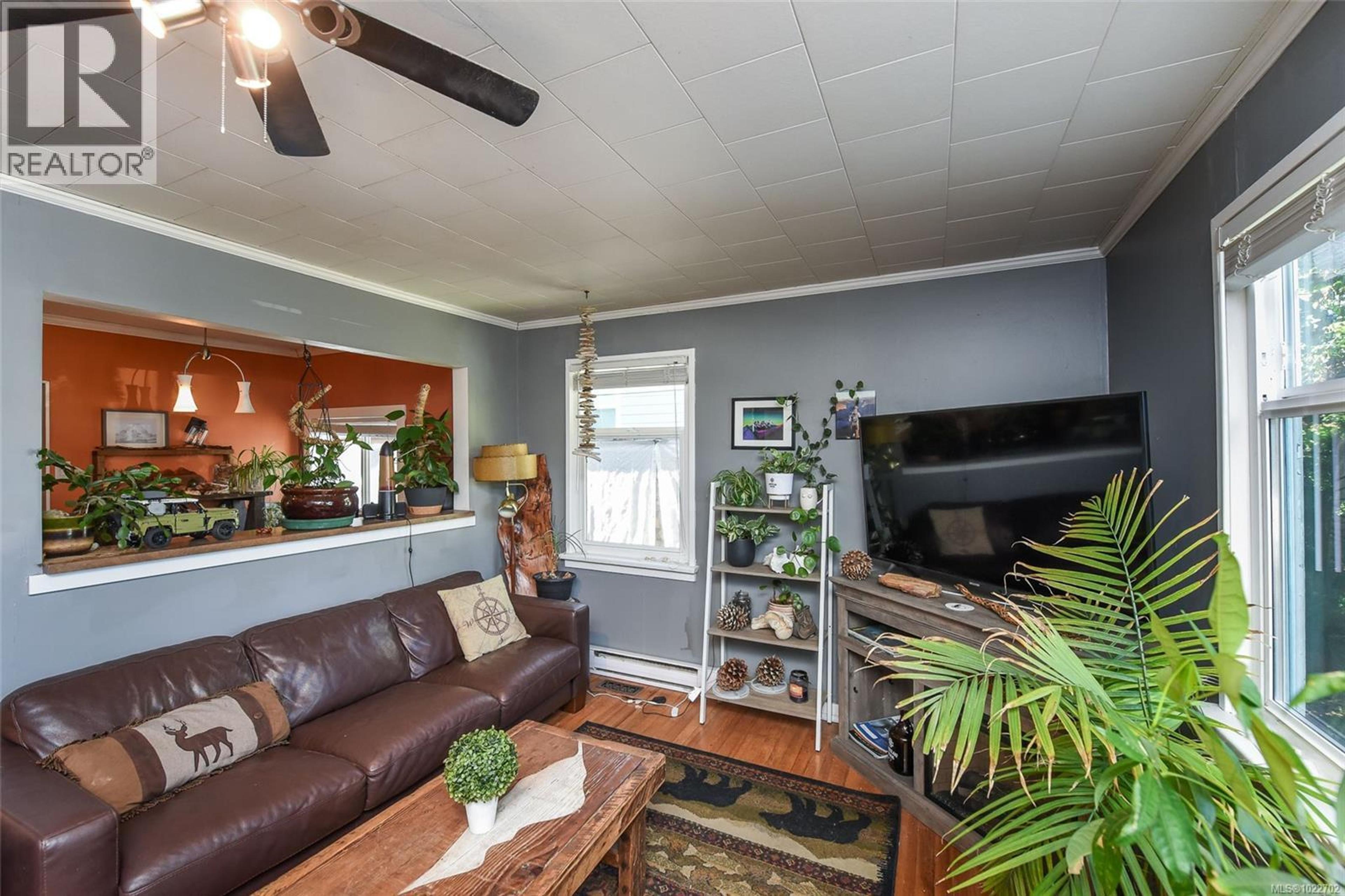 2767 ULVERSTON AVE - 7