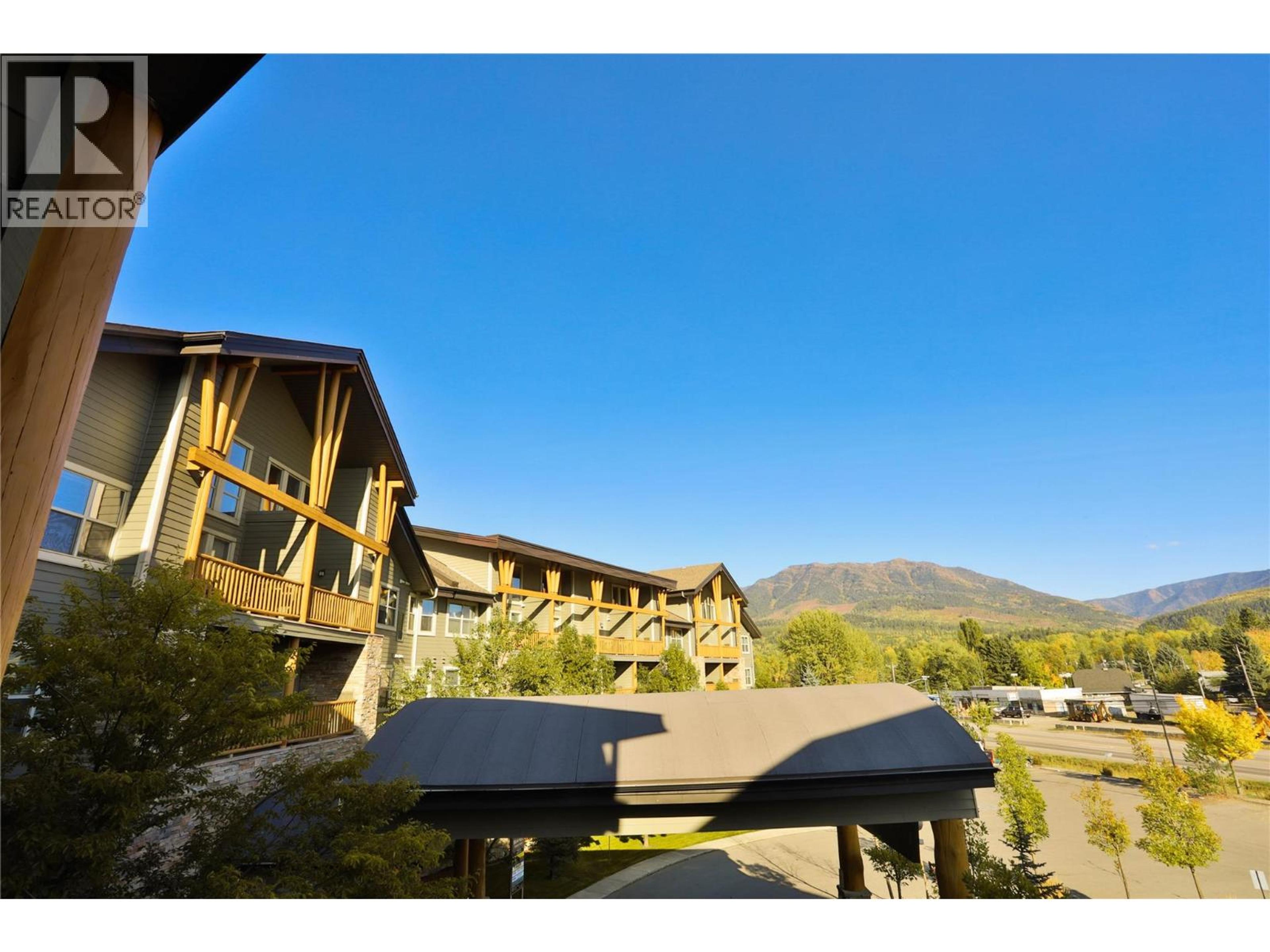 #305 1500 MCDONALD AVENUE - 33