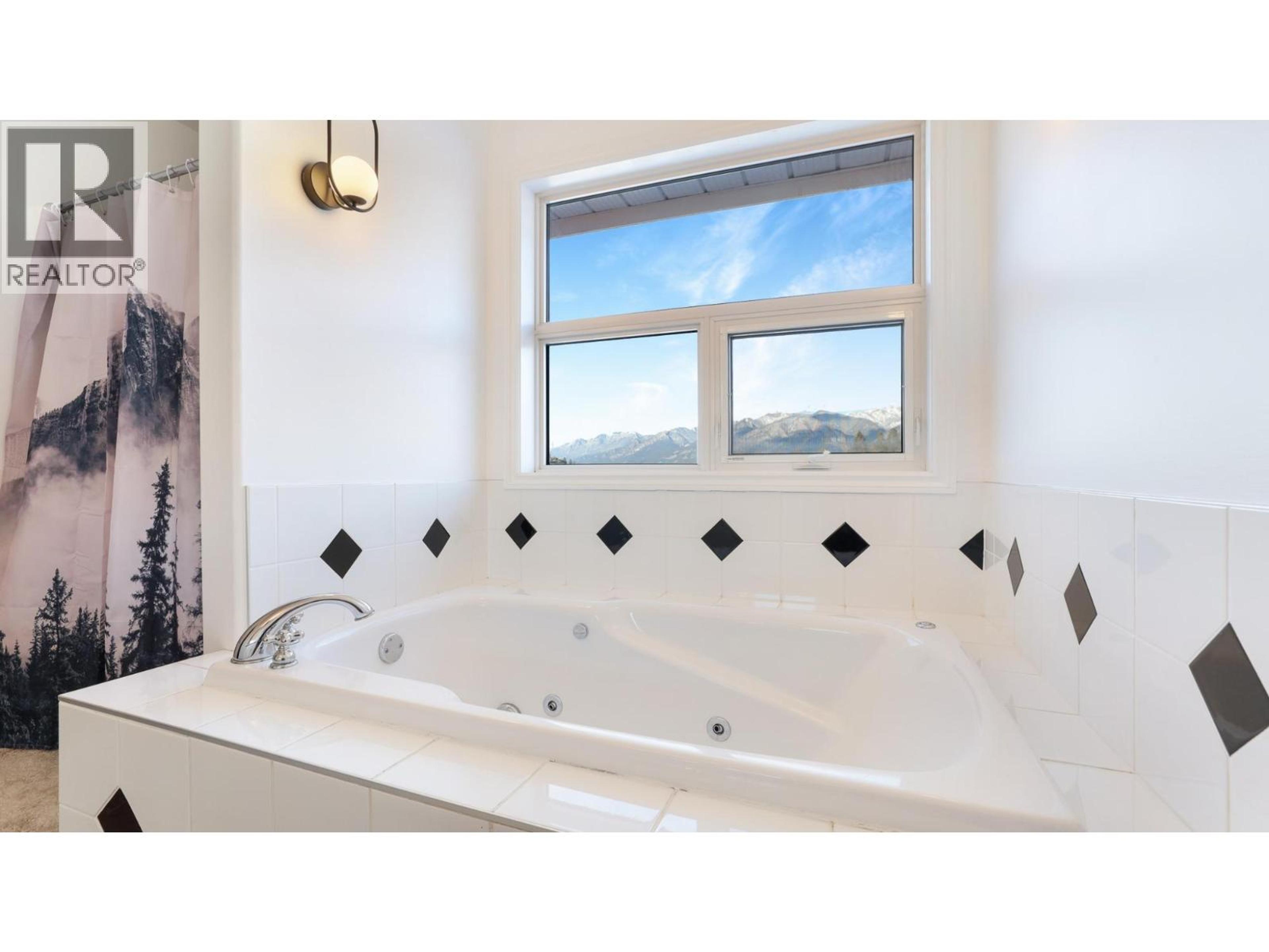 945 WESTRIDGE WAY - 31