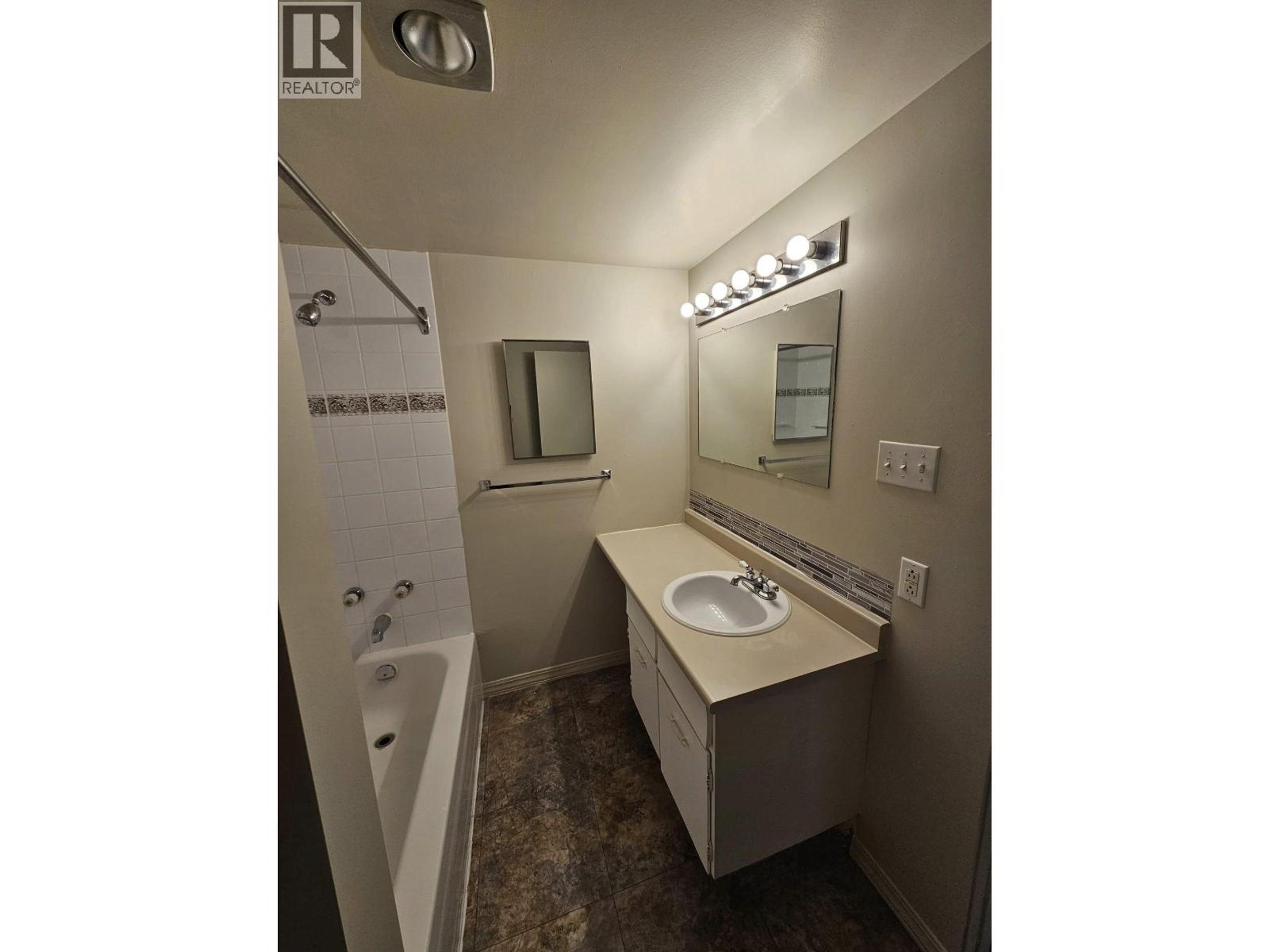 226 RITSON AVENUE - Image 11