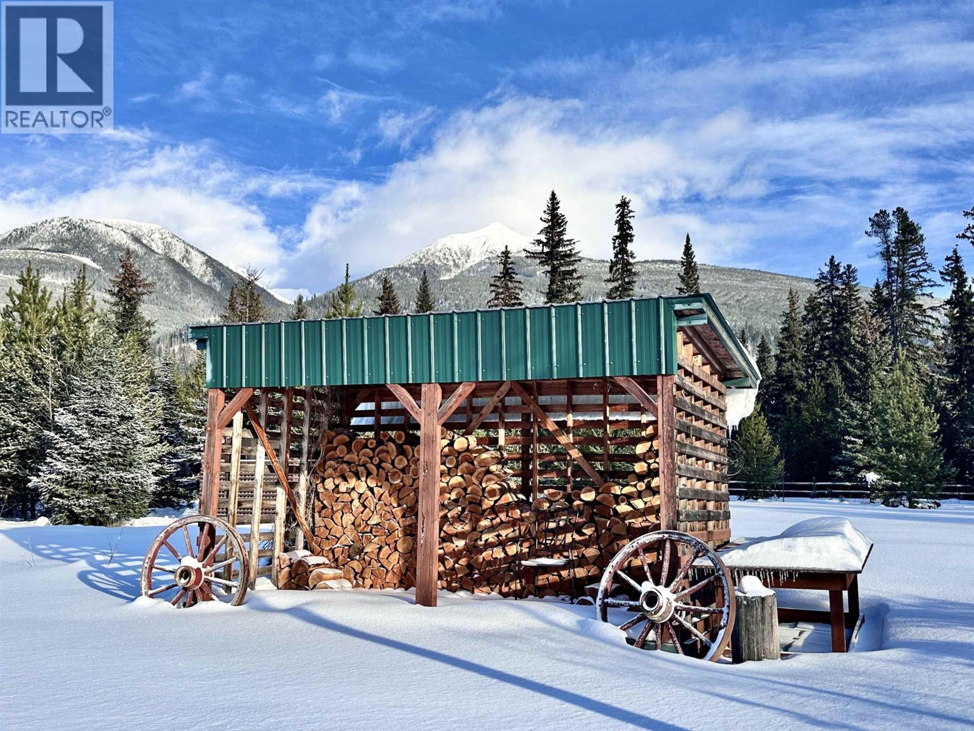 3235 MCLENNAN ROAD - 25