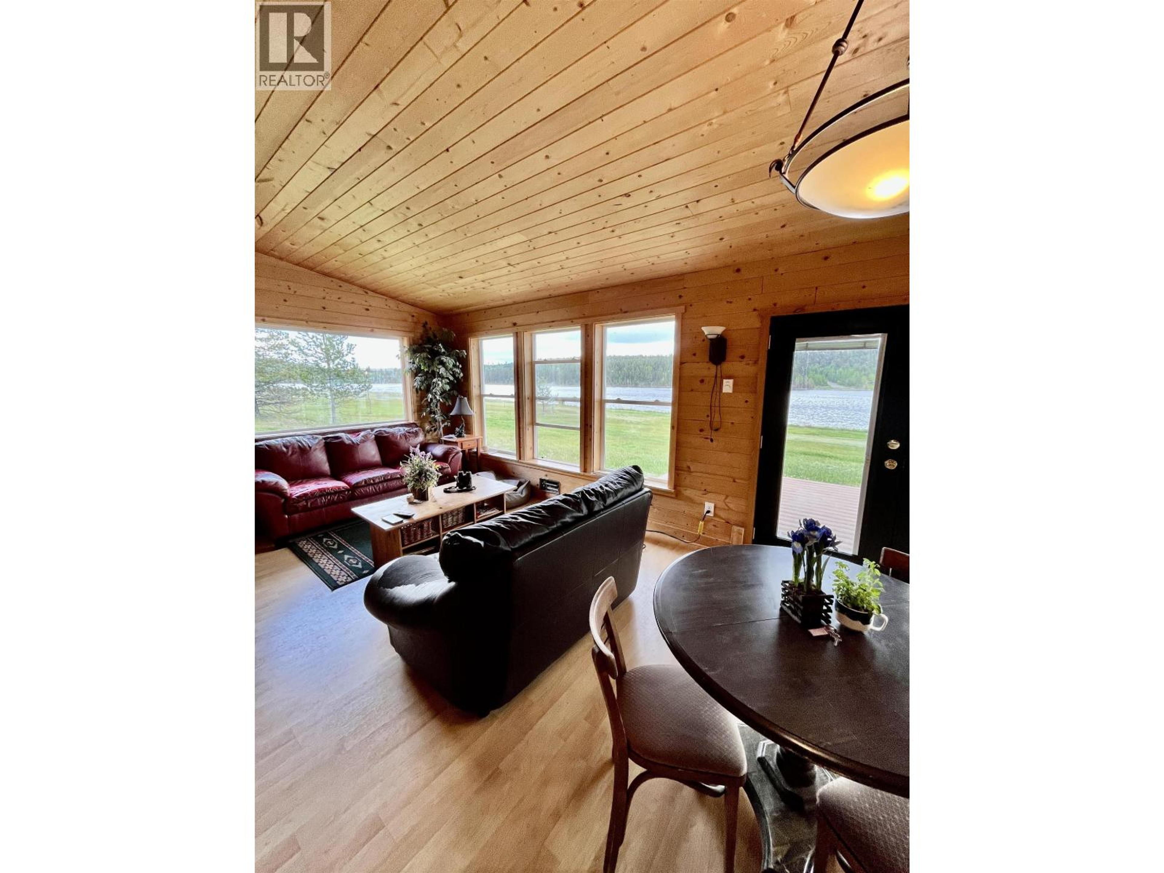 5574 LAKESIDE COURT - 7