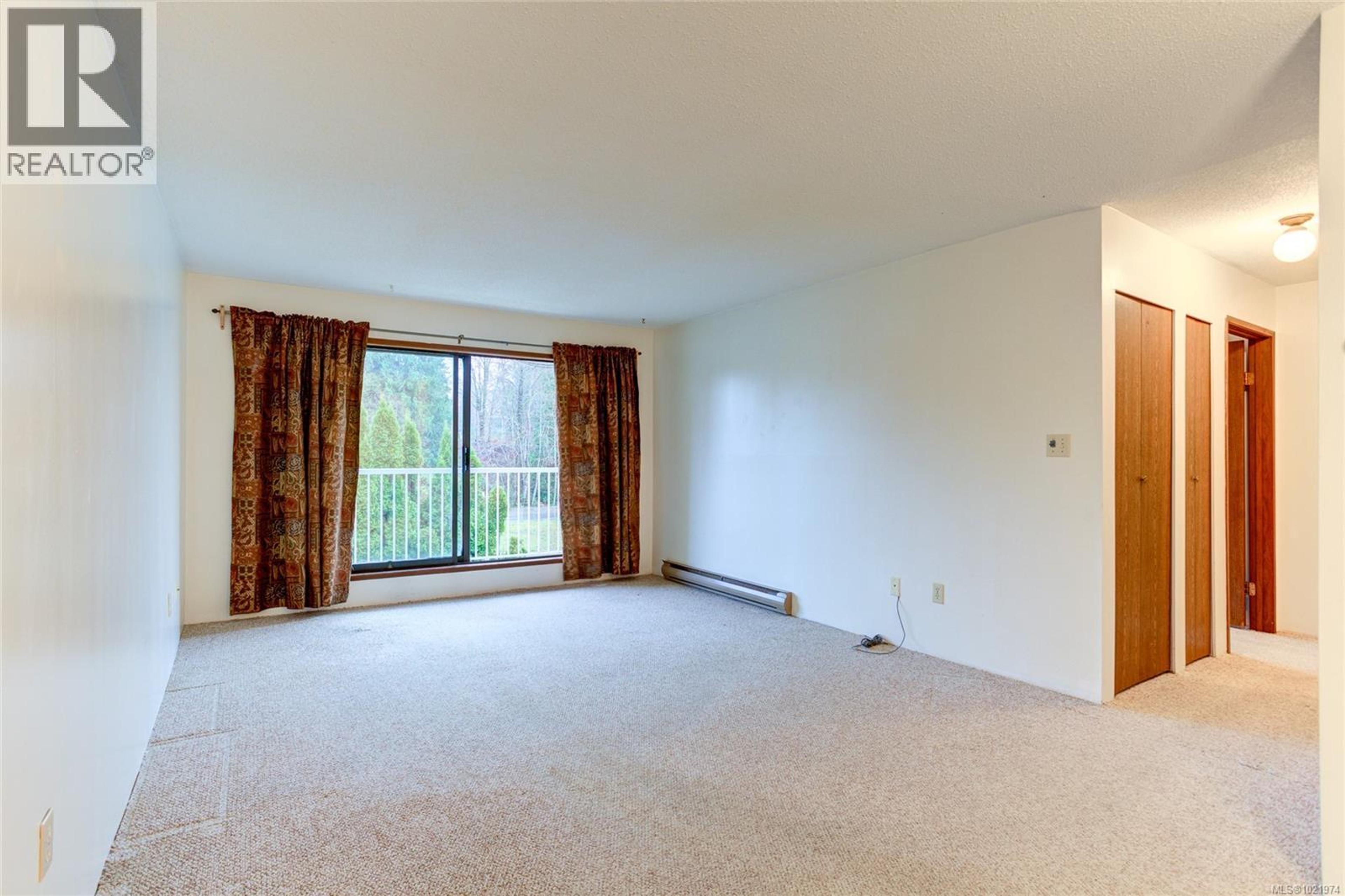 #206 18 KING GEORGE ST - 17