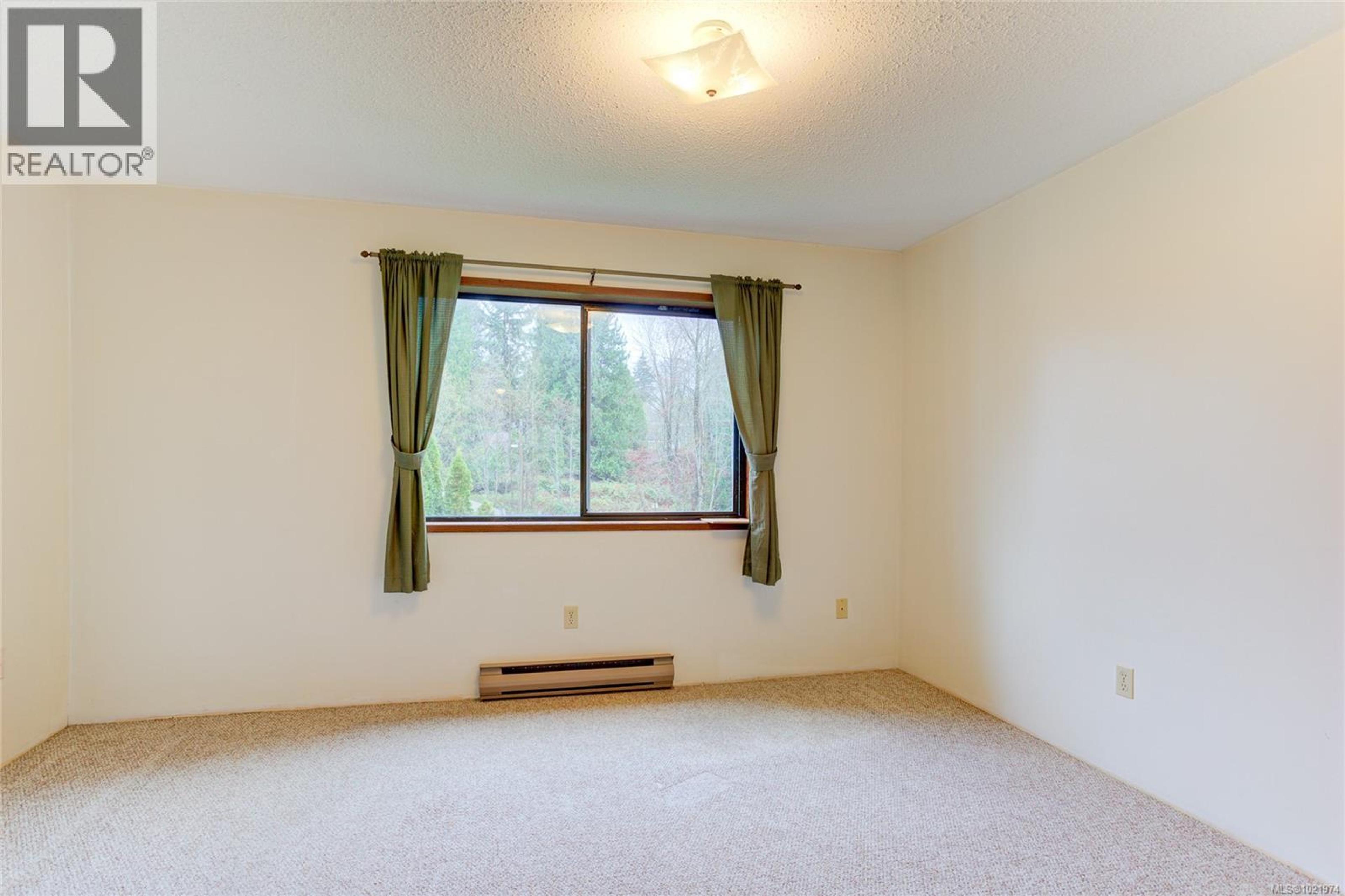 #206 18 KING GEORGE ST - 23