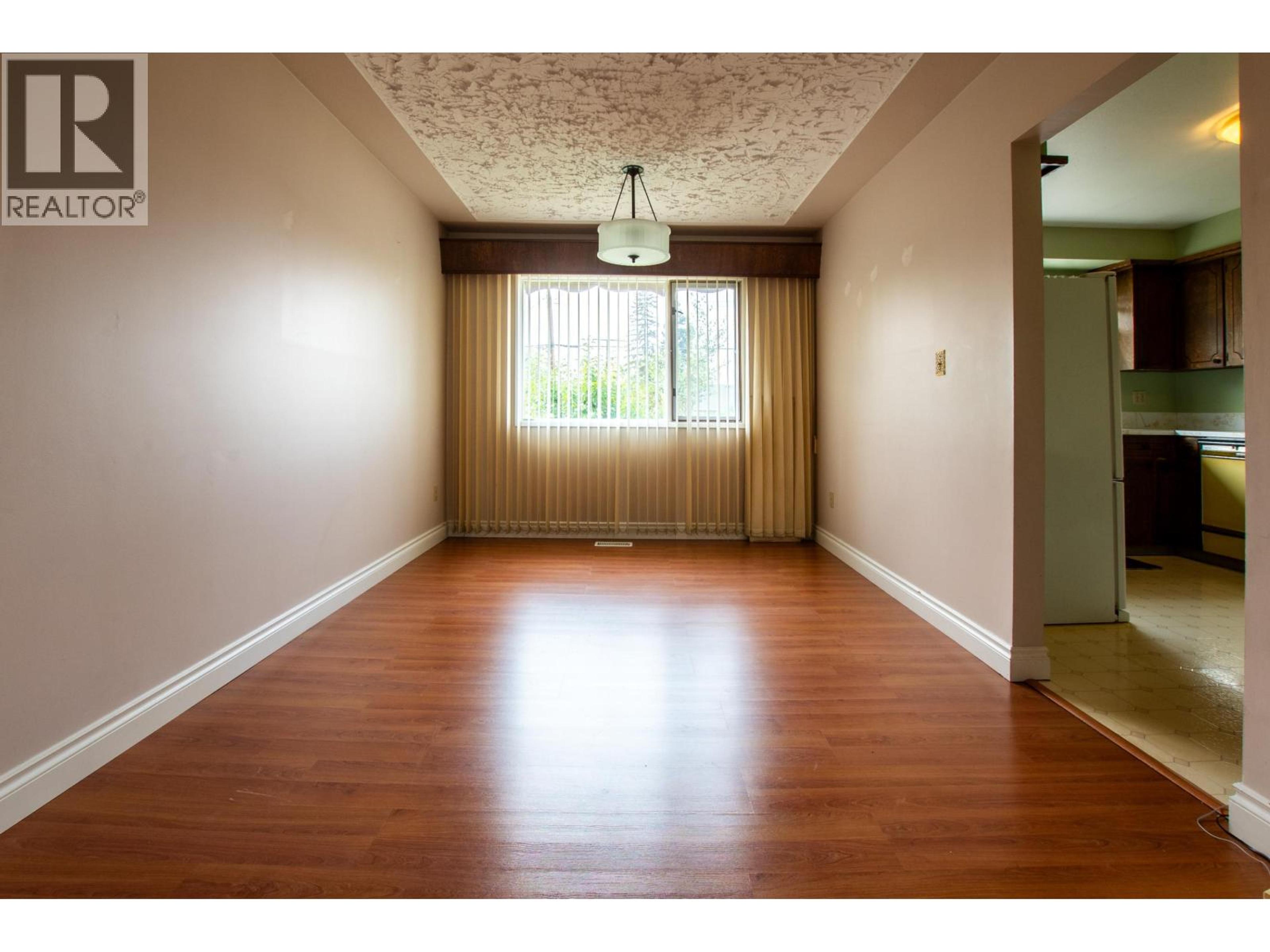 2438 MCBRIDE CRESCENT - 14