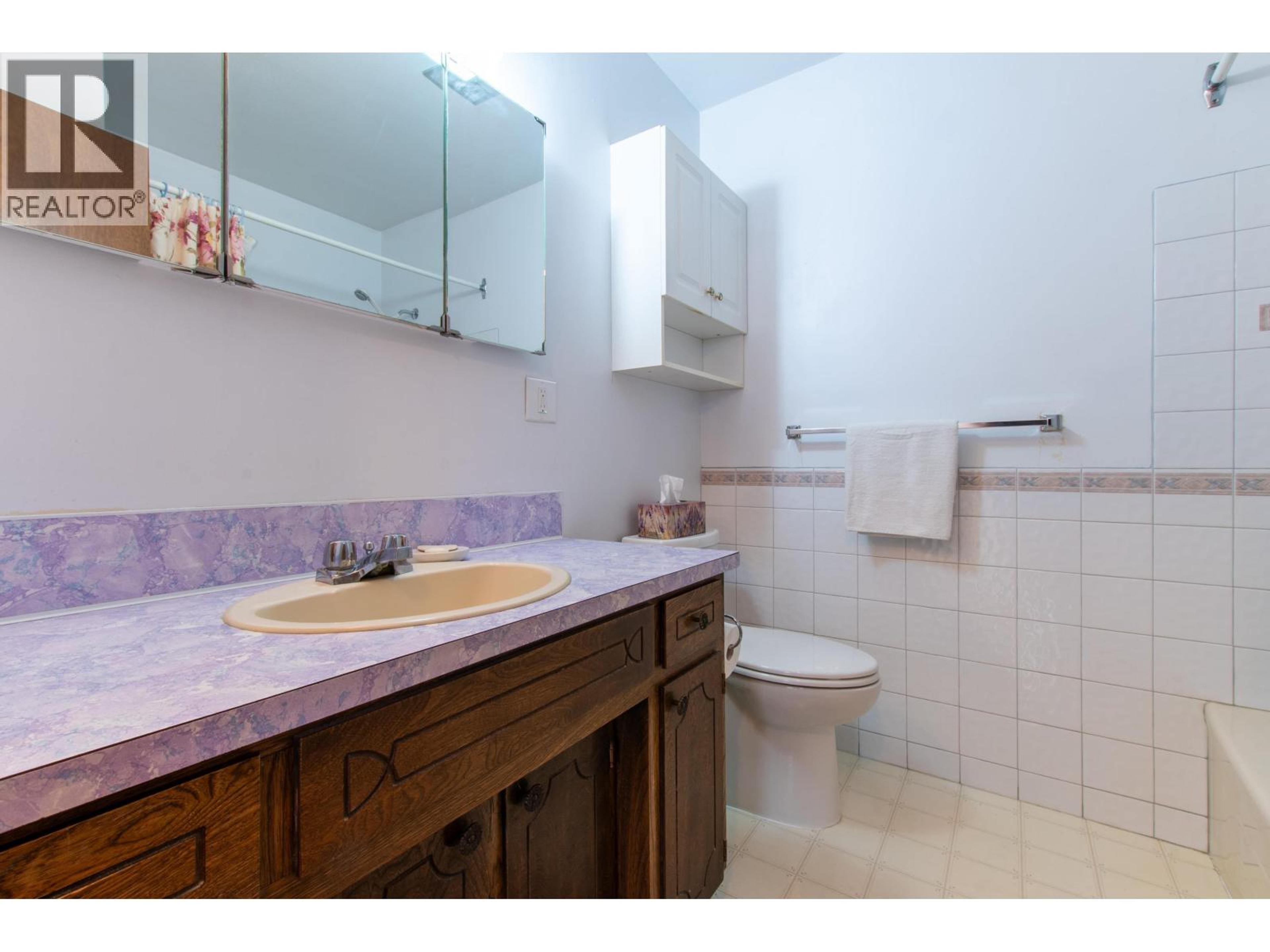 2438 MCBRIDE CRESCENT - 20