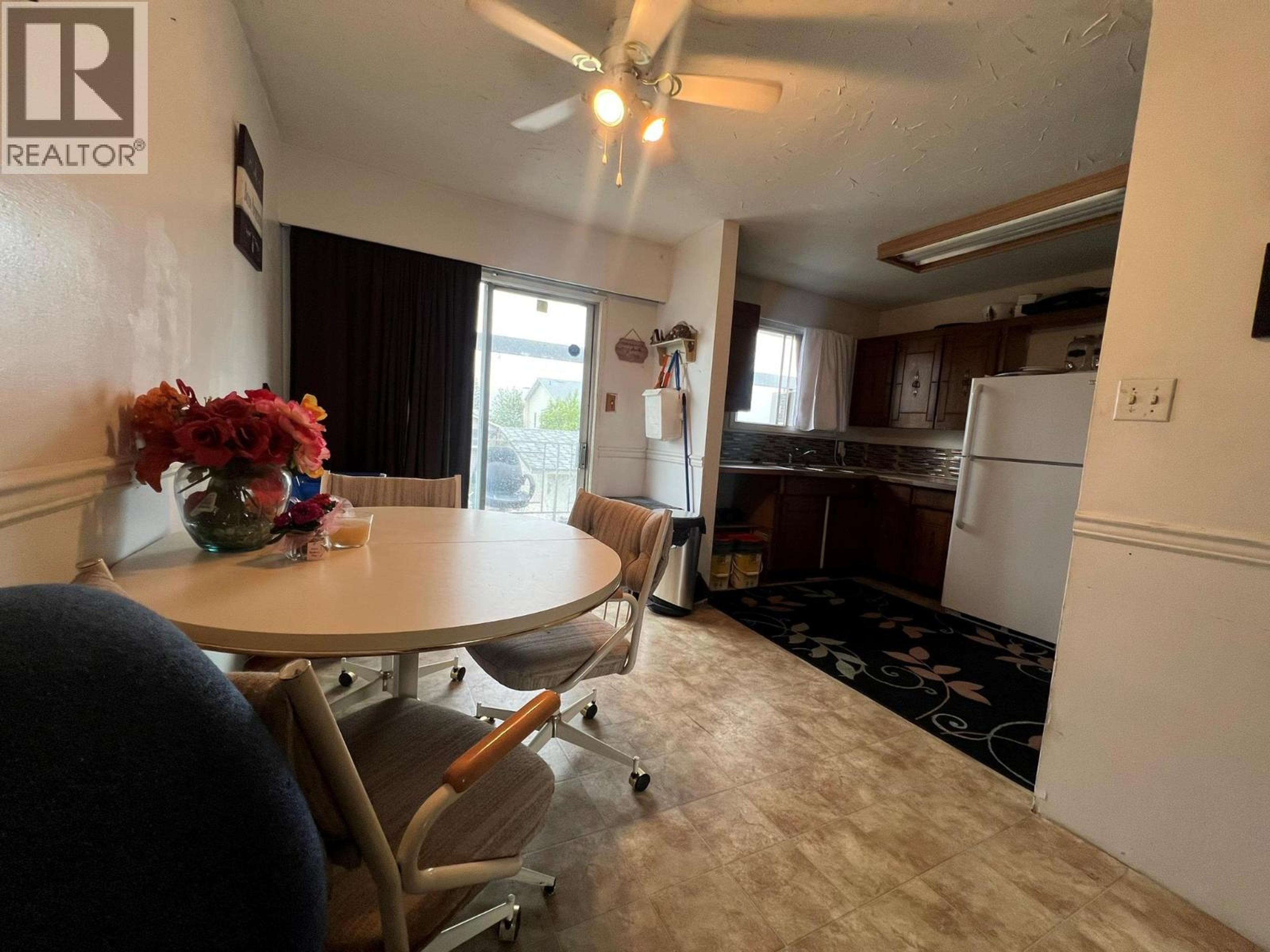 2376 QUILCHENA AVENUE - 15