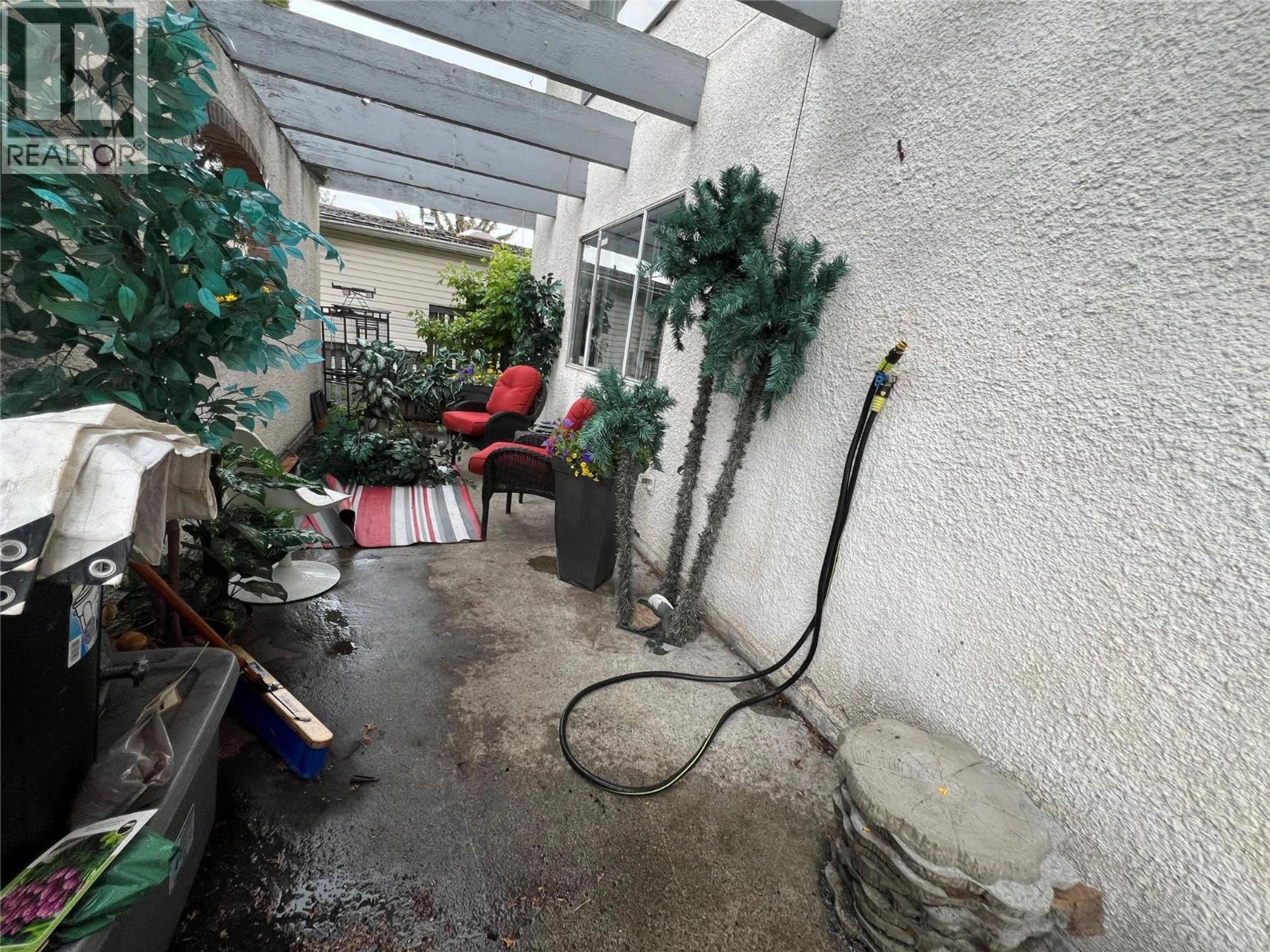 2376 QUILCHENA AVENUE - Image 3