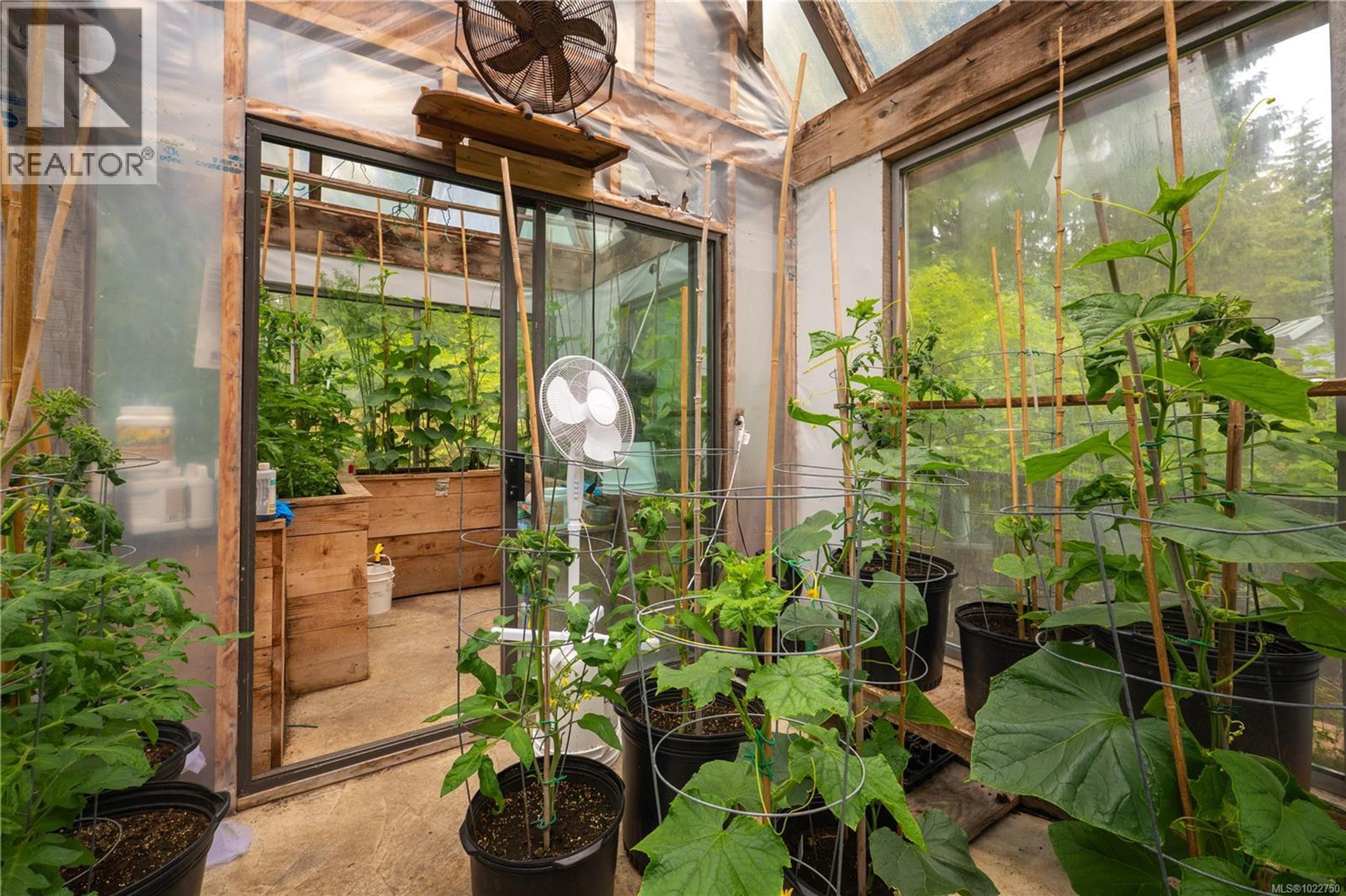 1364 CHESTERMAN BEACH RD - 19