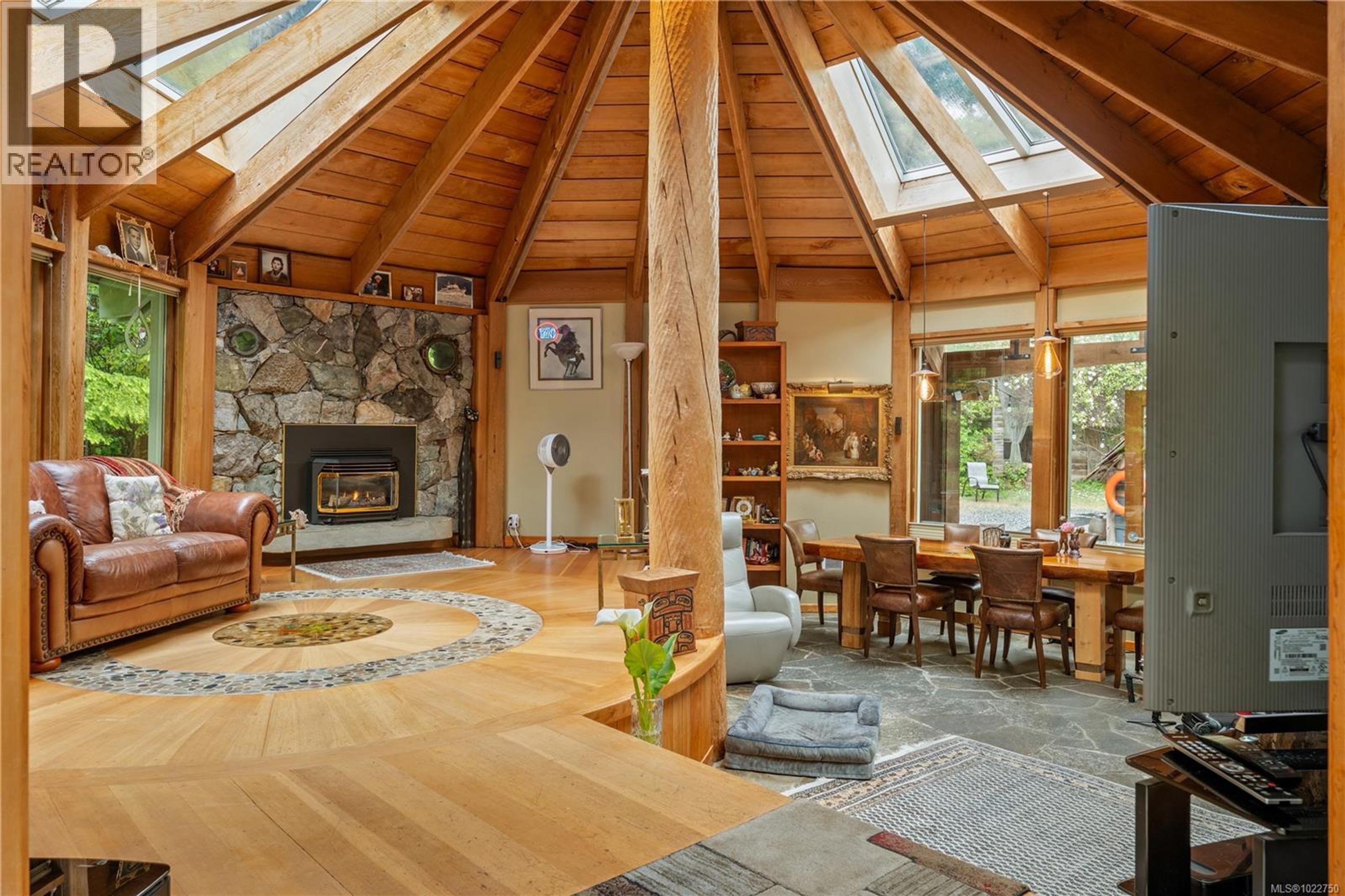 1364 CHESTERMAN BEACH RD - 28