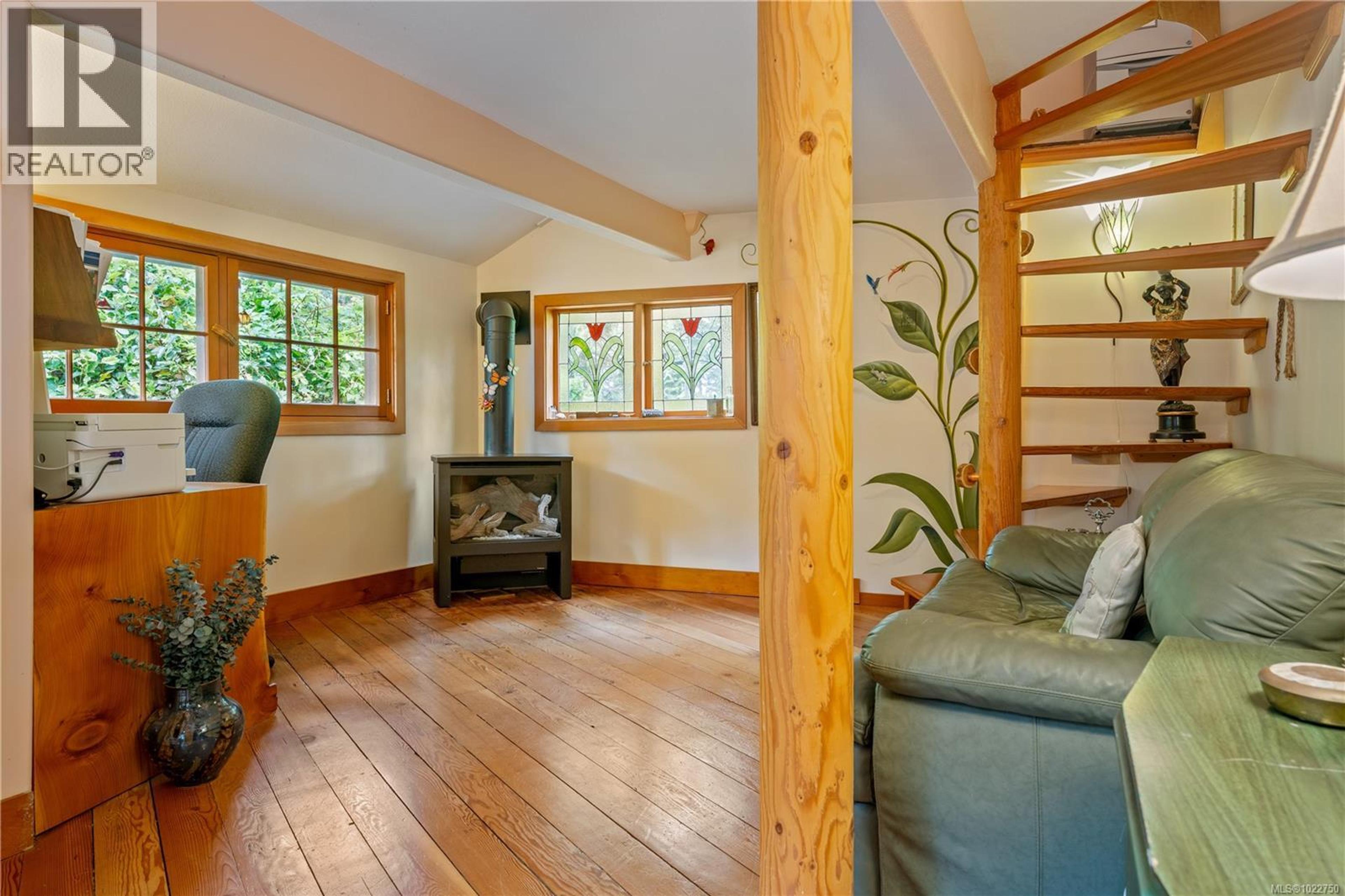 1364 CHESTERMAN BEACH RD - 37