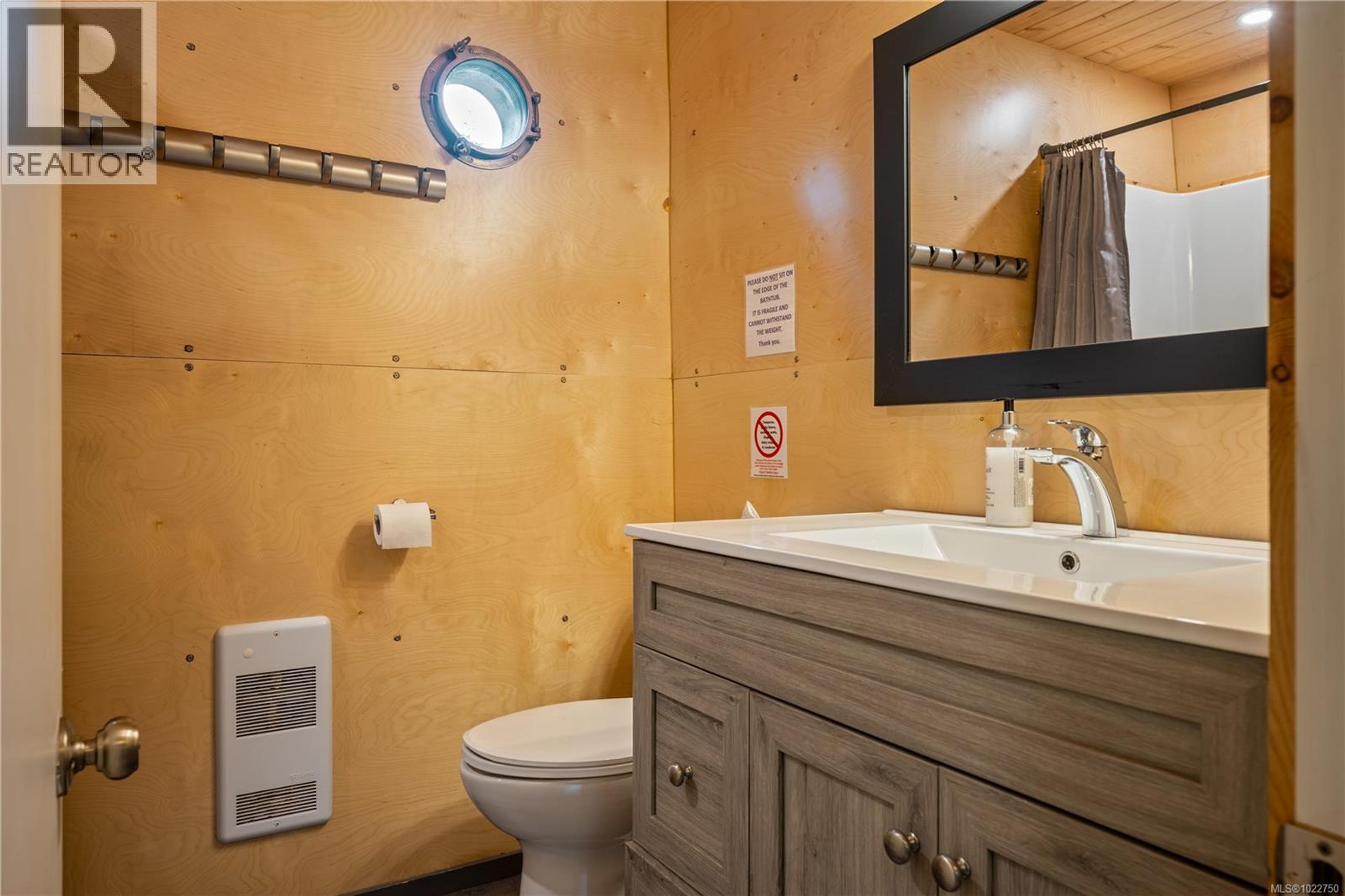 1364 CHESTERMAN BEACH RD - 59