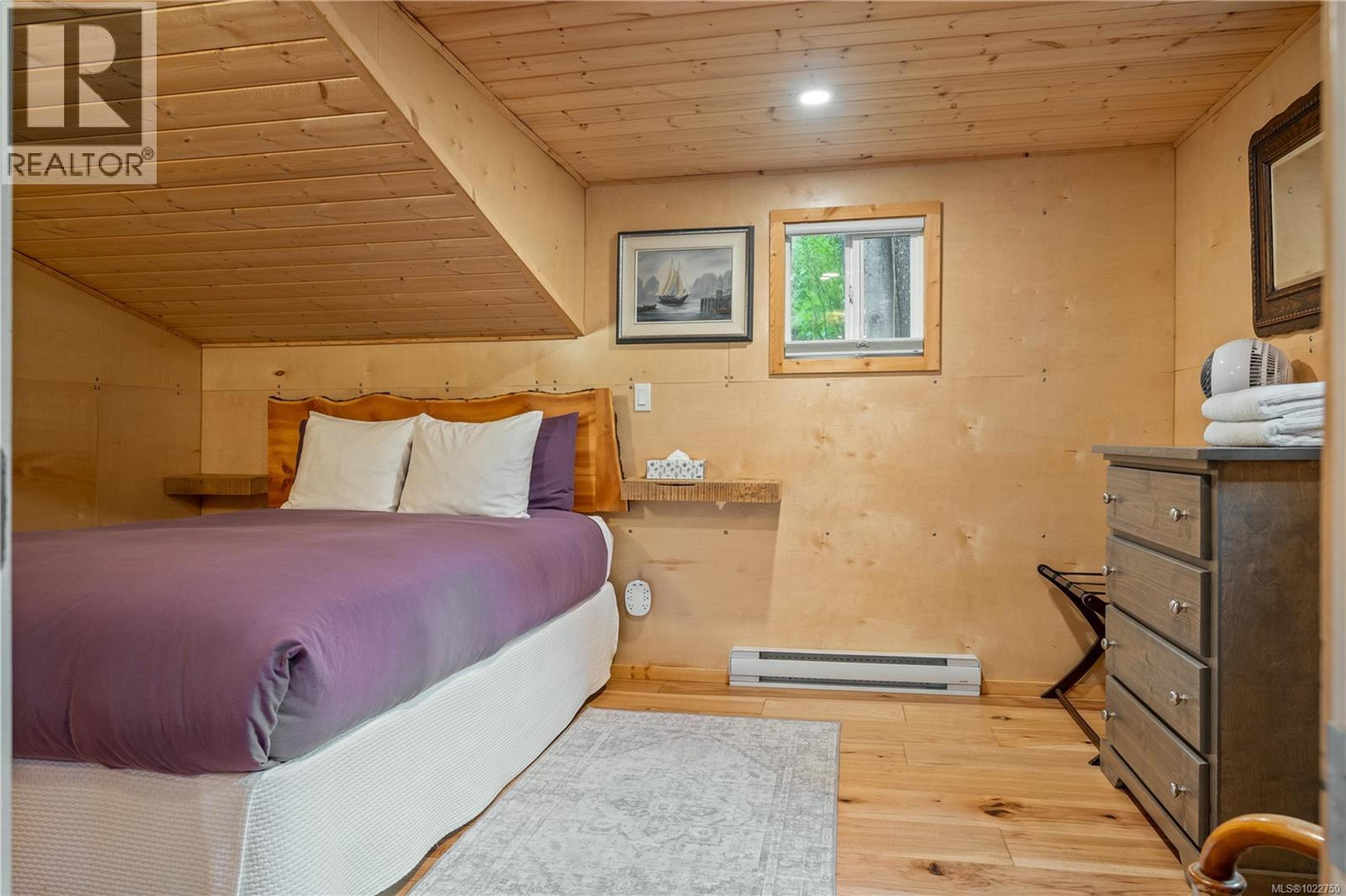 1364 CHESTERMAN BEACH RD - 62