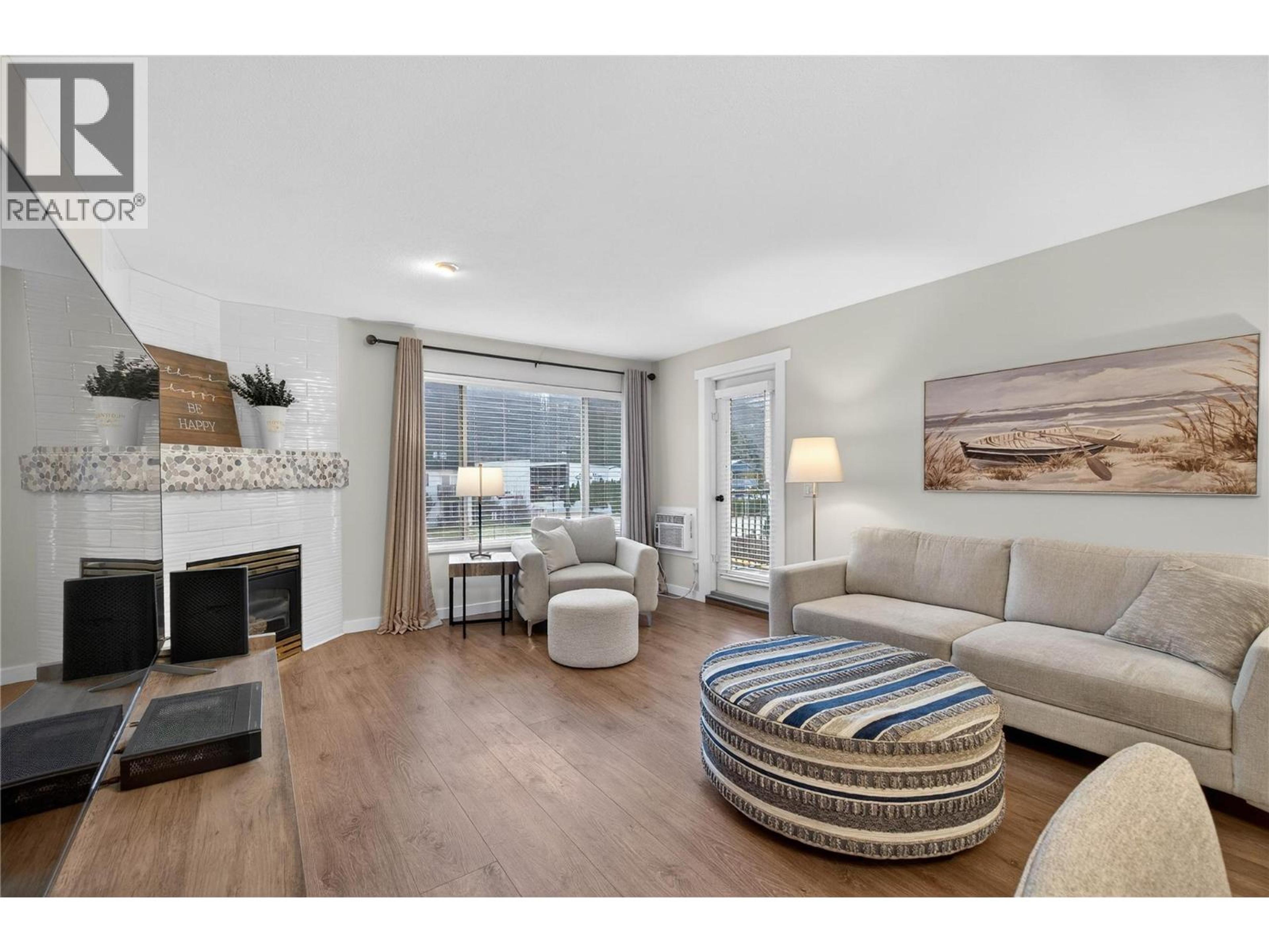 #206 1002 RIVERSIDE AVENUE - 7