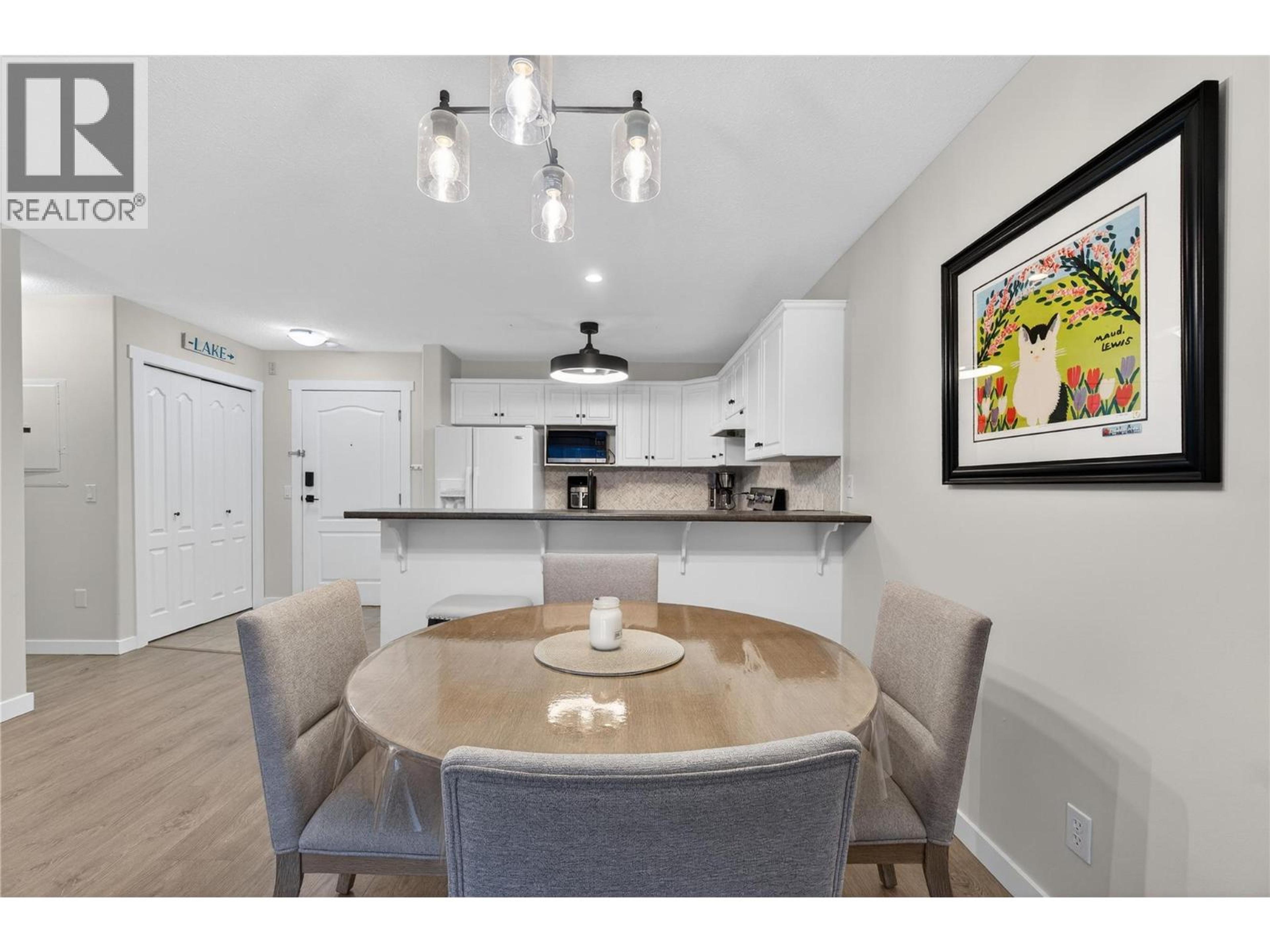 #206 1002 RIVERSIDE AVENUE - 13