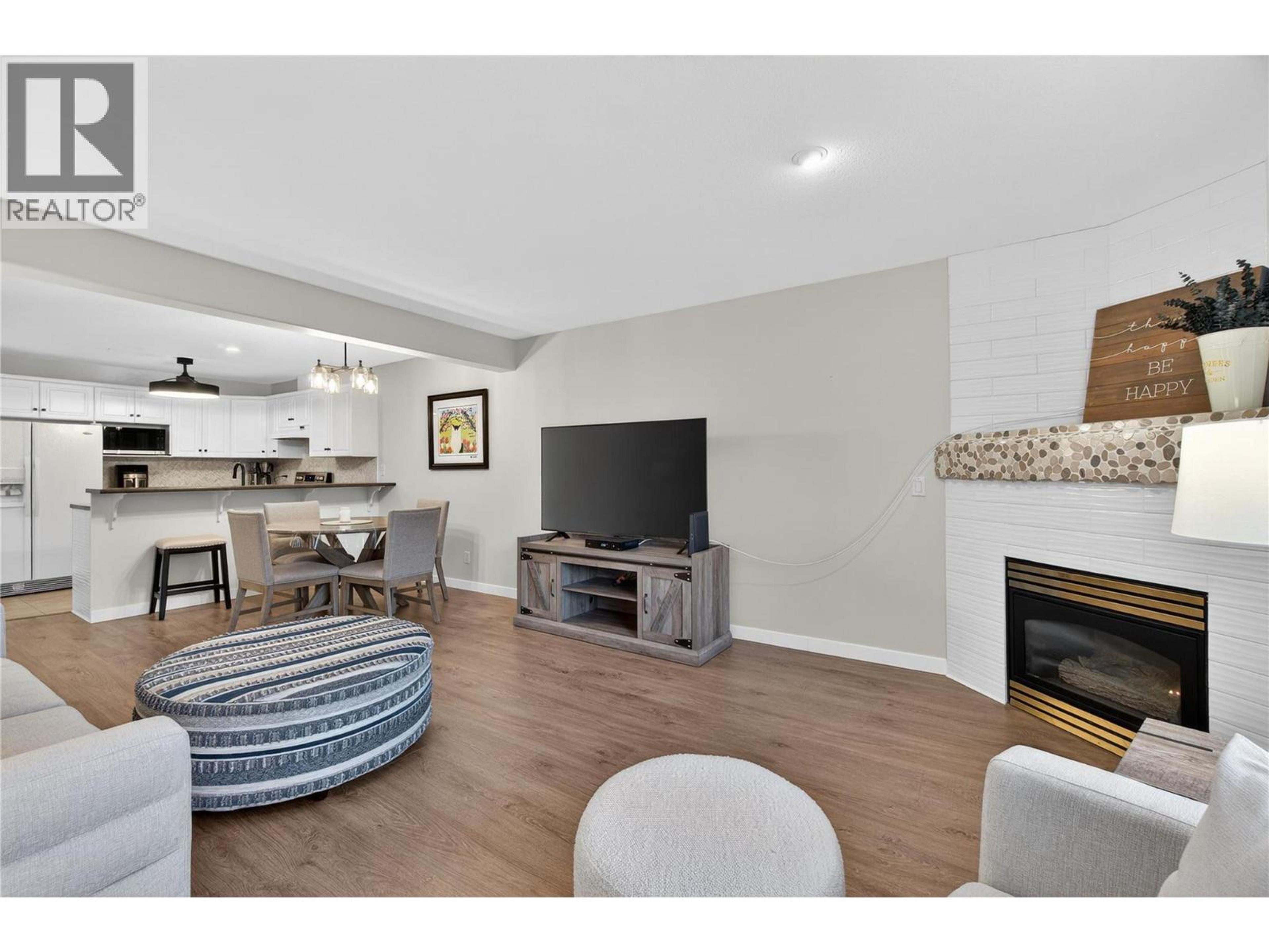 #206 1002 RIVERSIDE AVENUE - 12