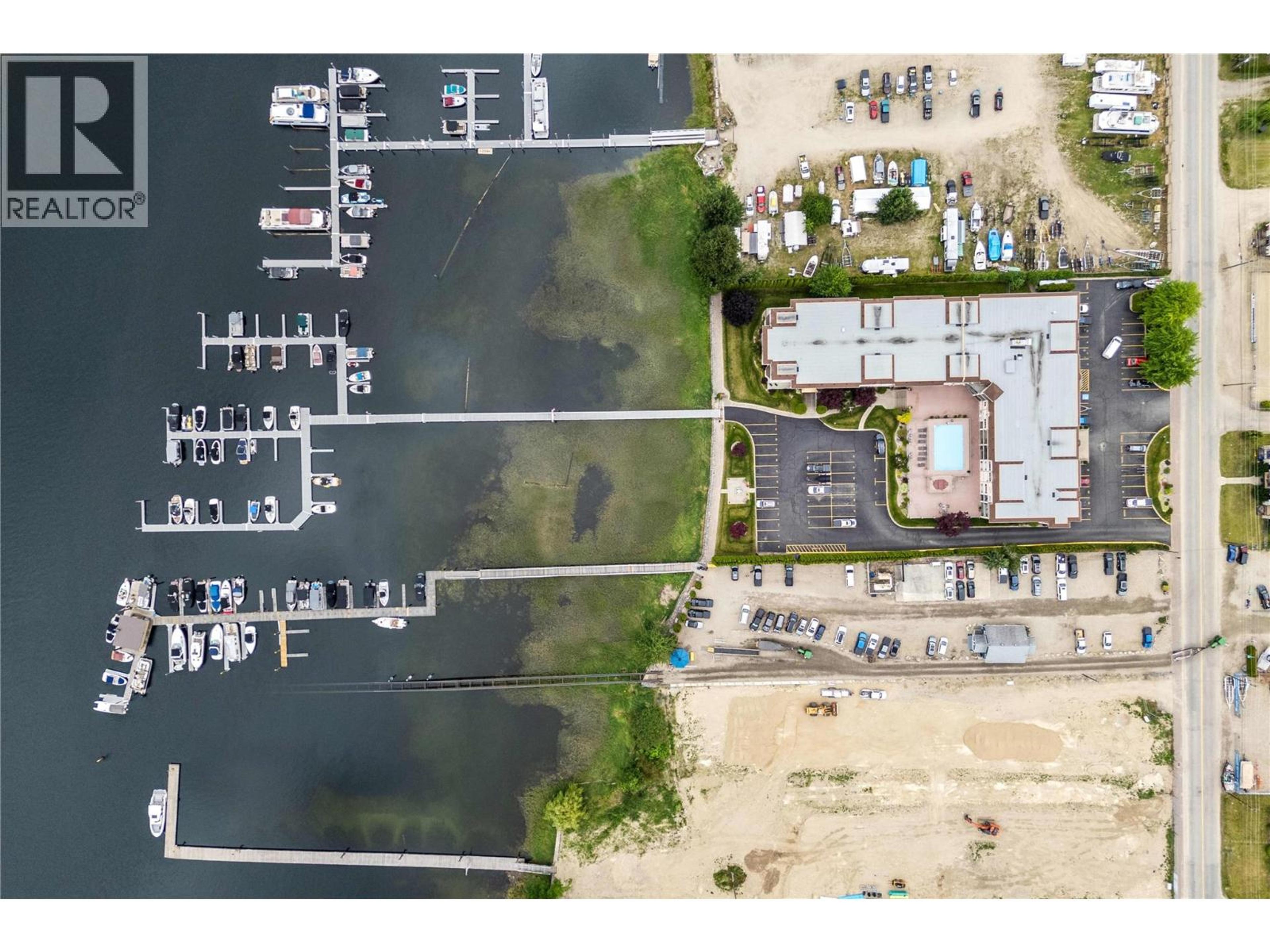 #206 1002 RIVERSIDE AVENUE - Image 2