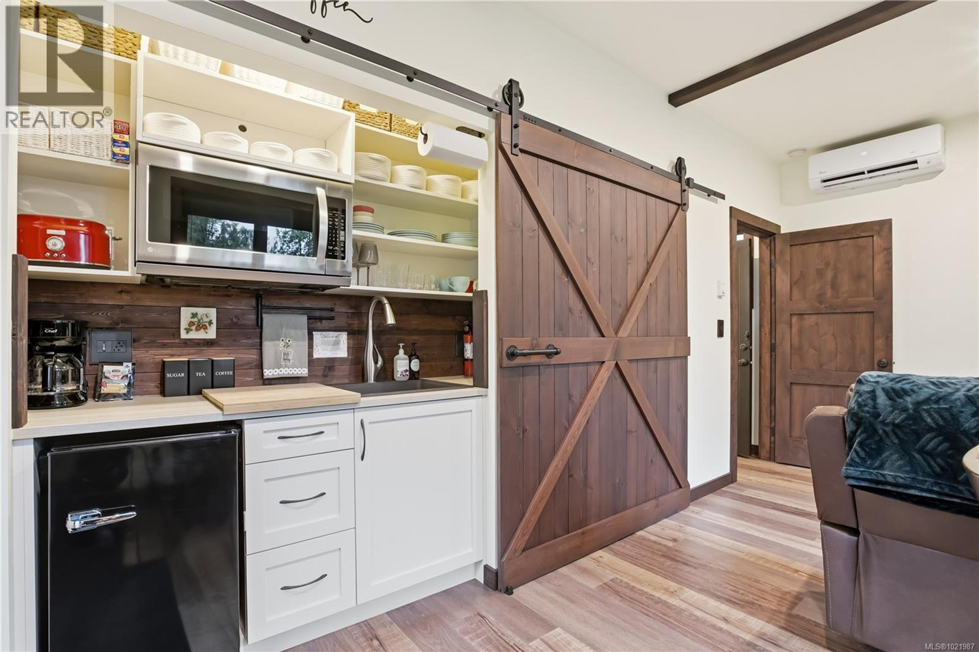 1708 RAINFOREST LANE - 86