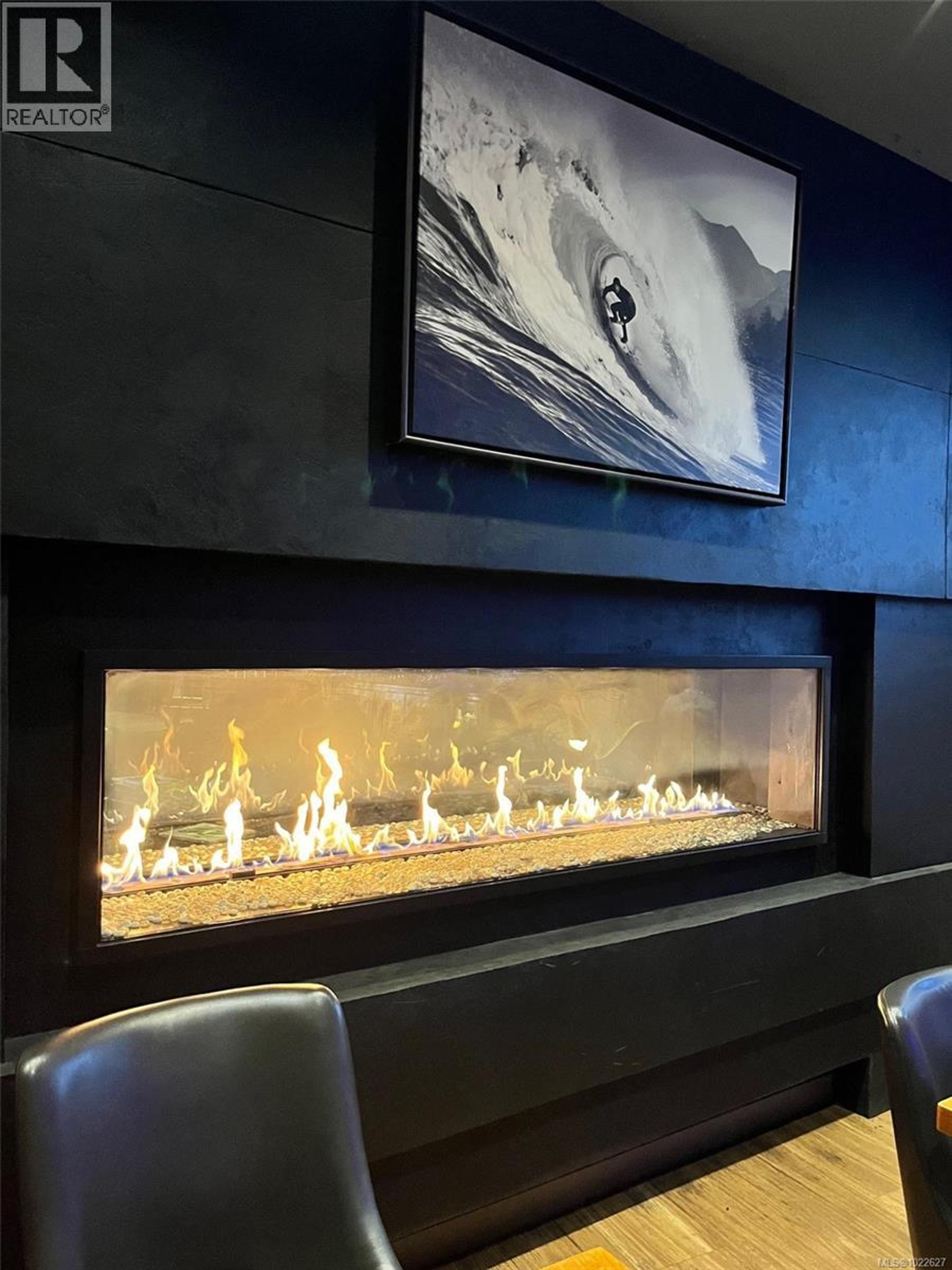 #1601 596 MARINE DR - 33