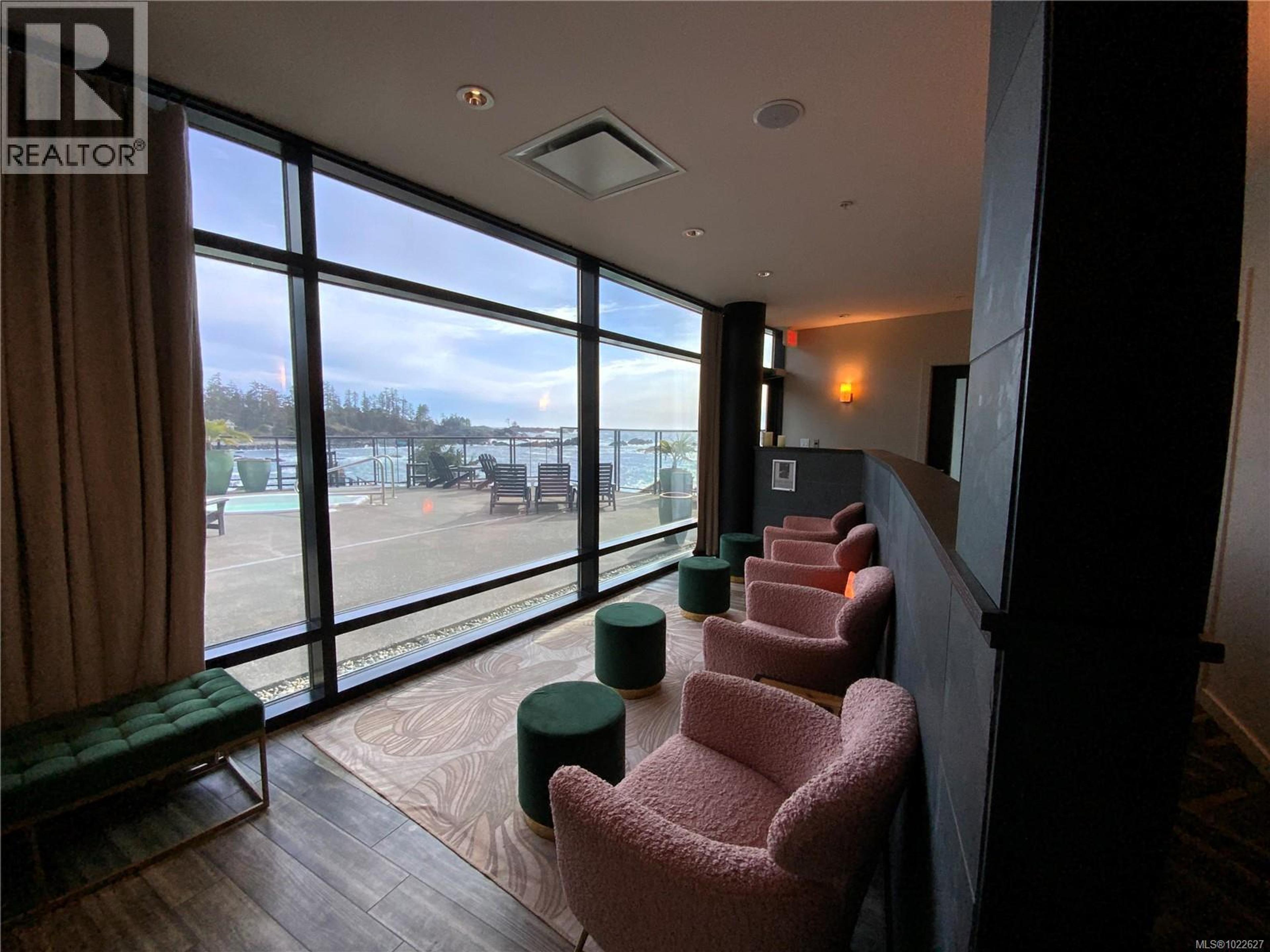 #1601 596 MARINE DR - 45