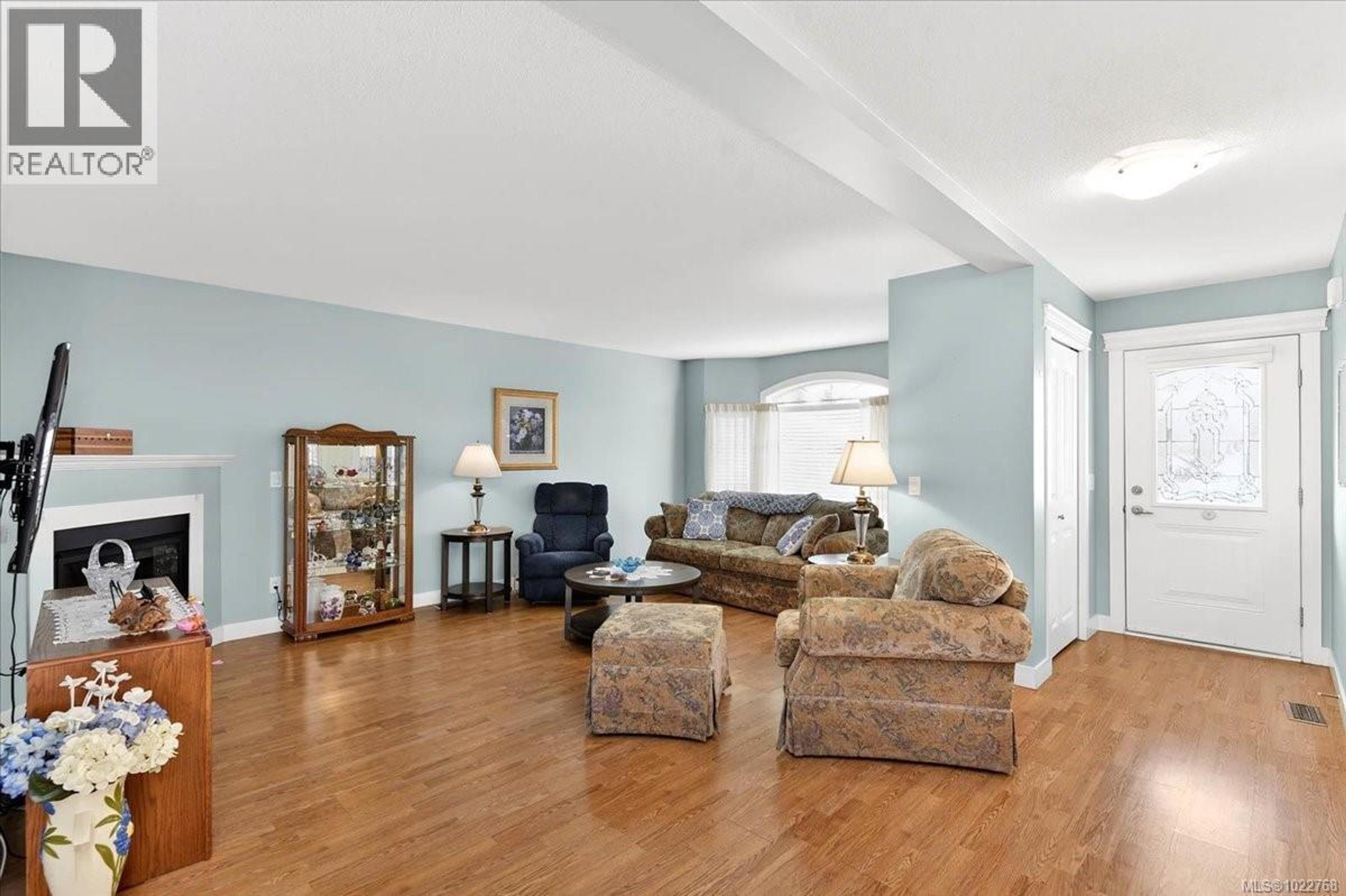 #403 5700 PIERCE RD - 10