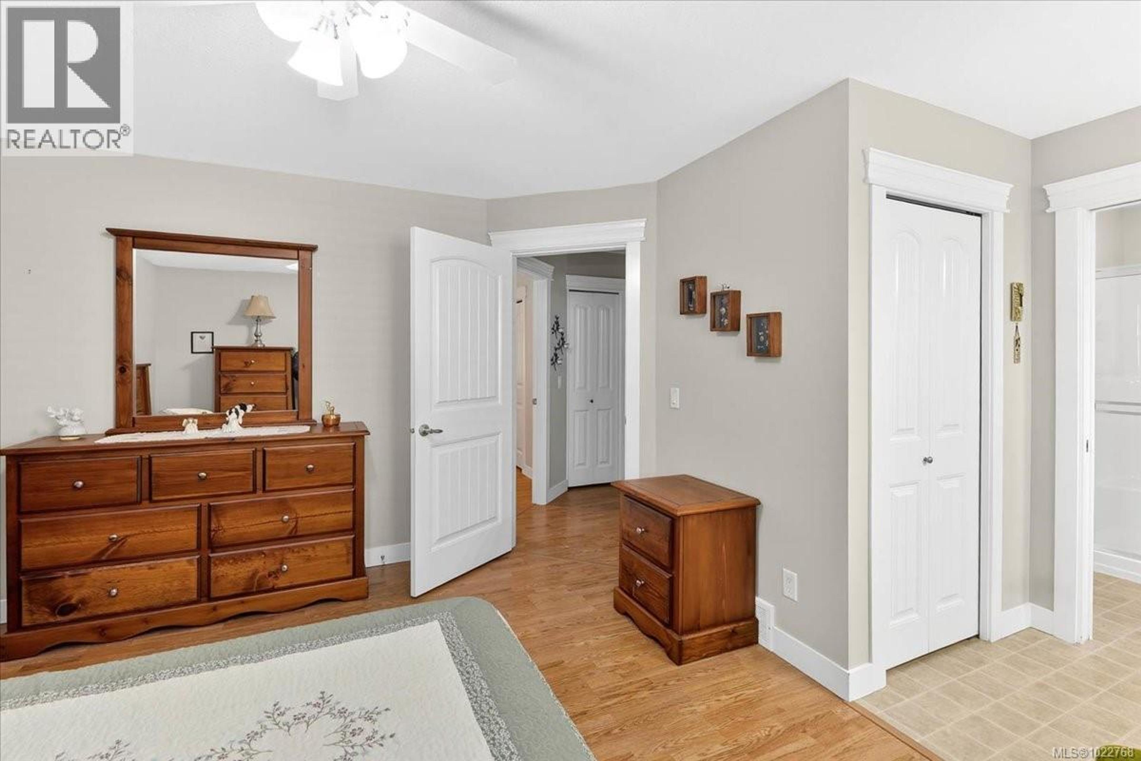 #403 5700 PIERCE RD - 21