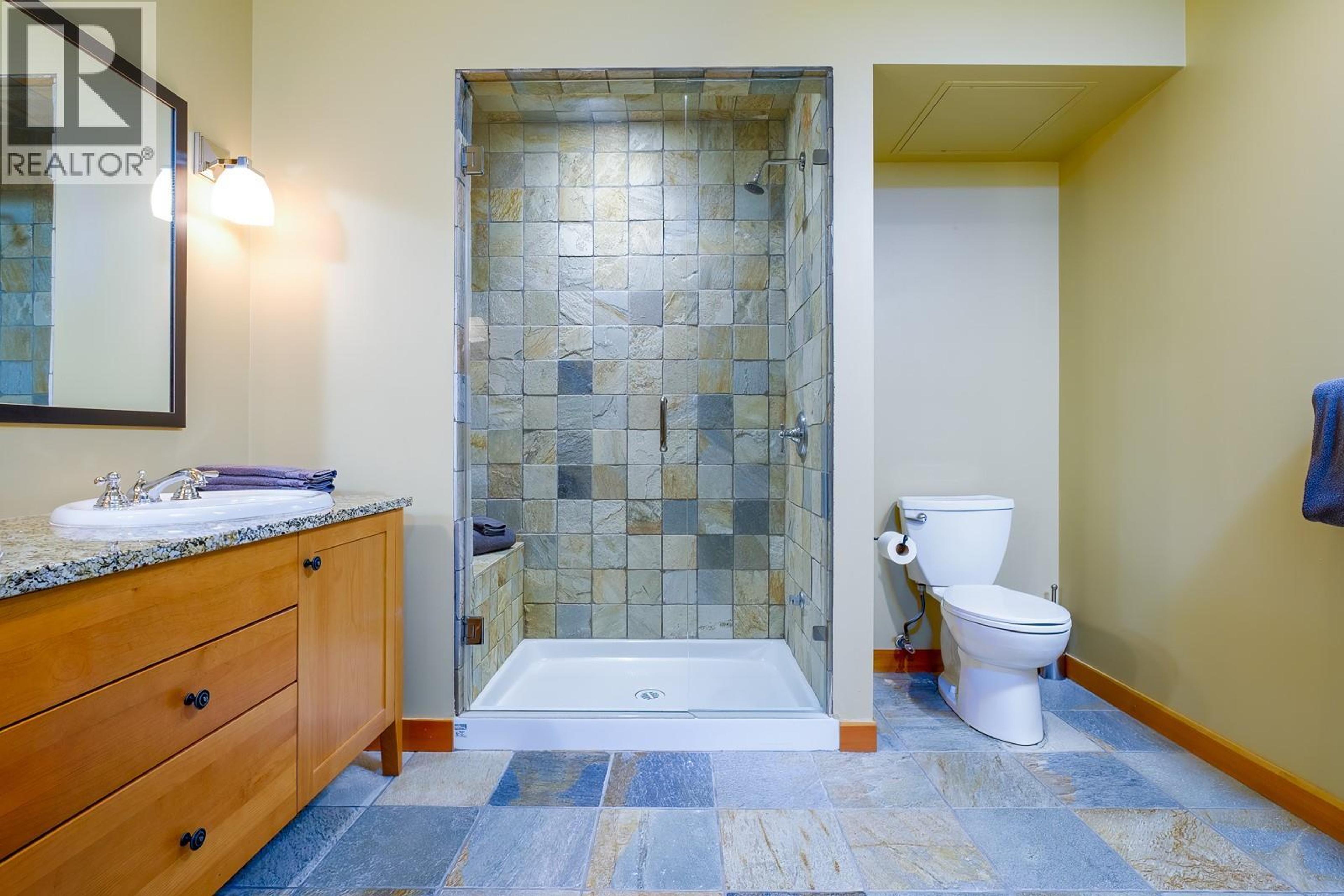 #401 4320 RED MOUNTAIN ROAD - 21