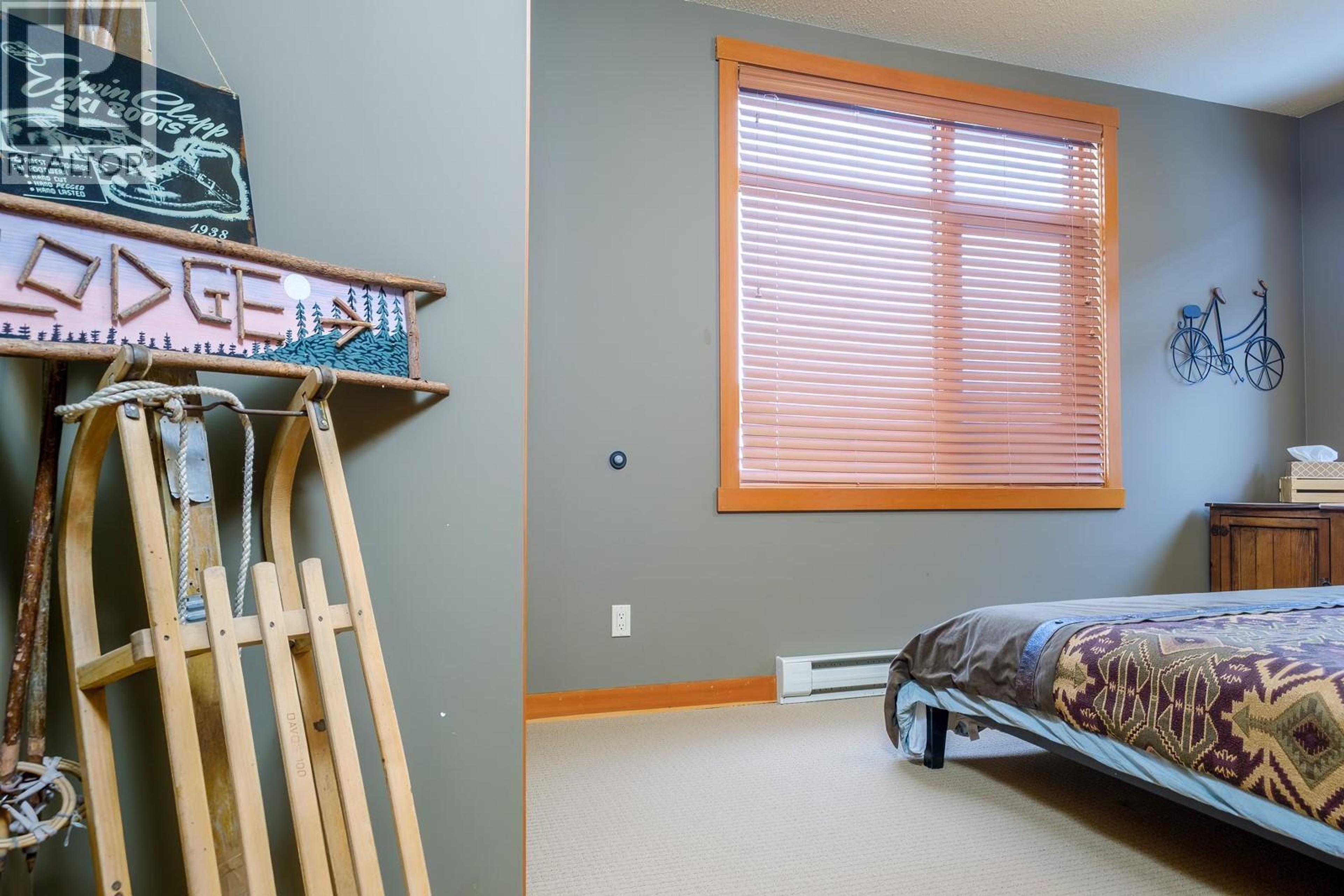 #401 4320 RED MOUNTAIN ROAD - 23