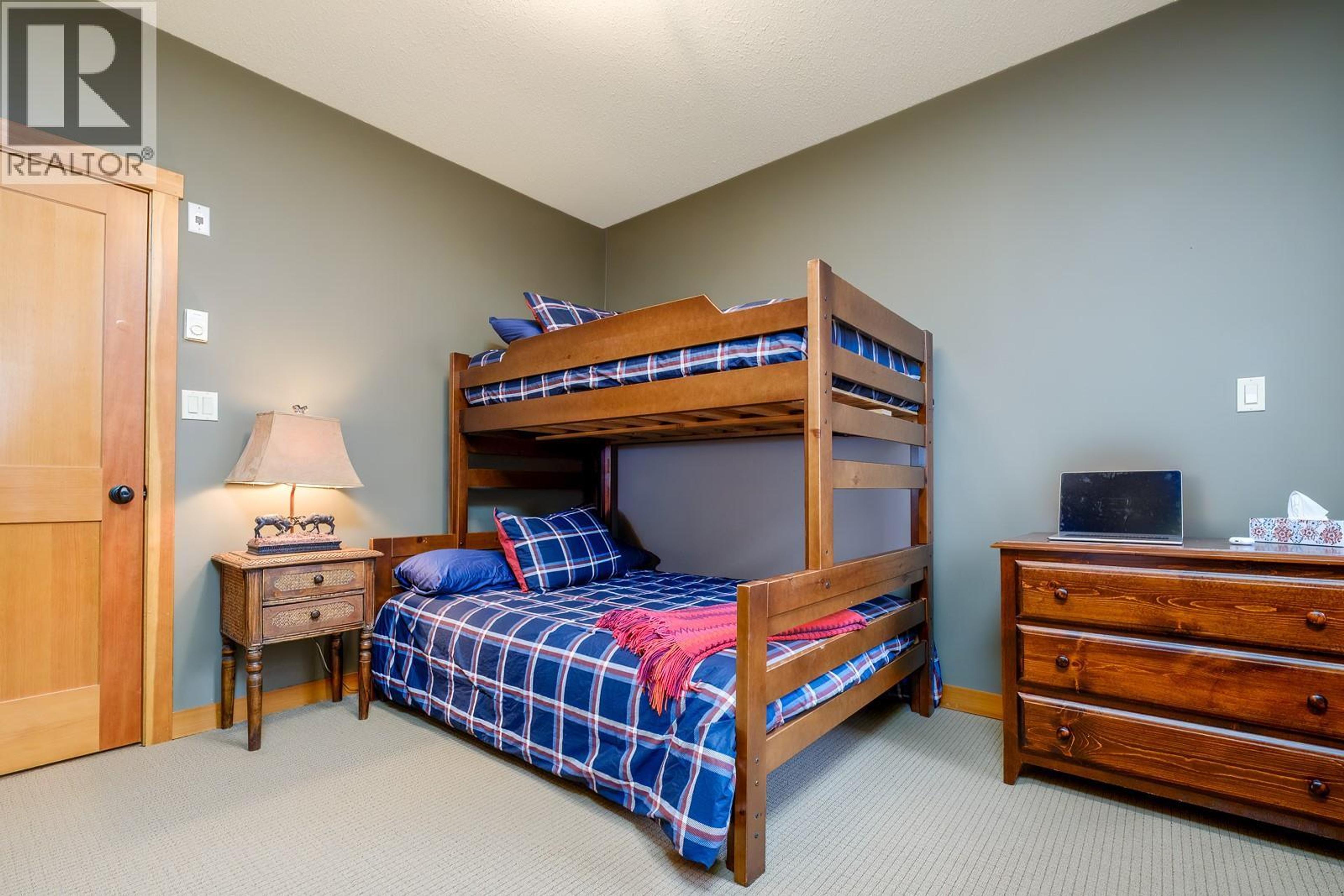 #401 4320 RED MOUNTAIN ROAD - 27