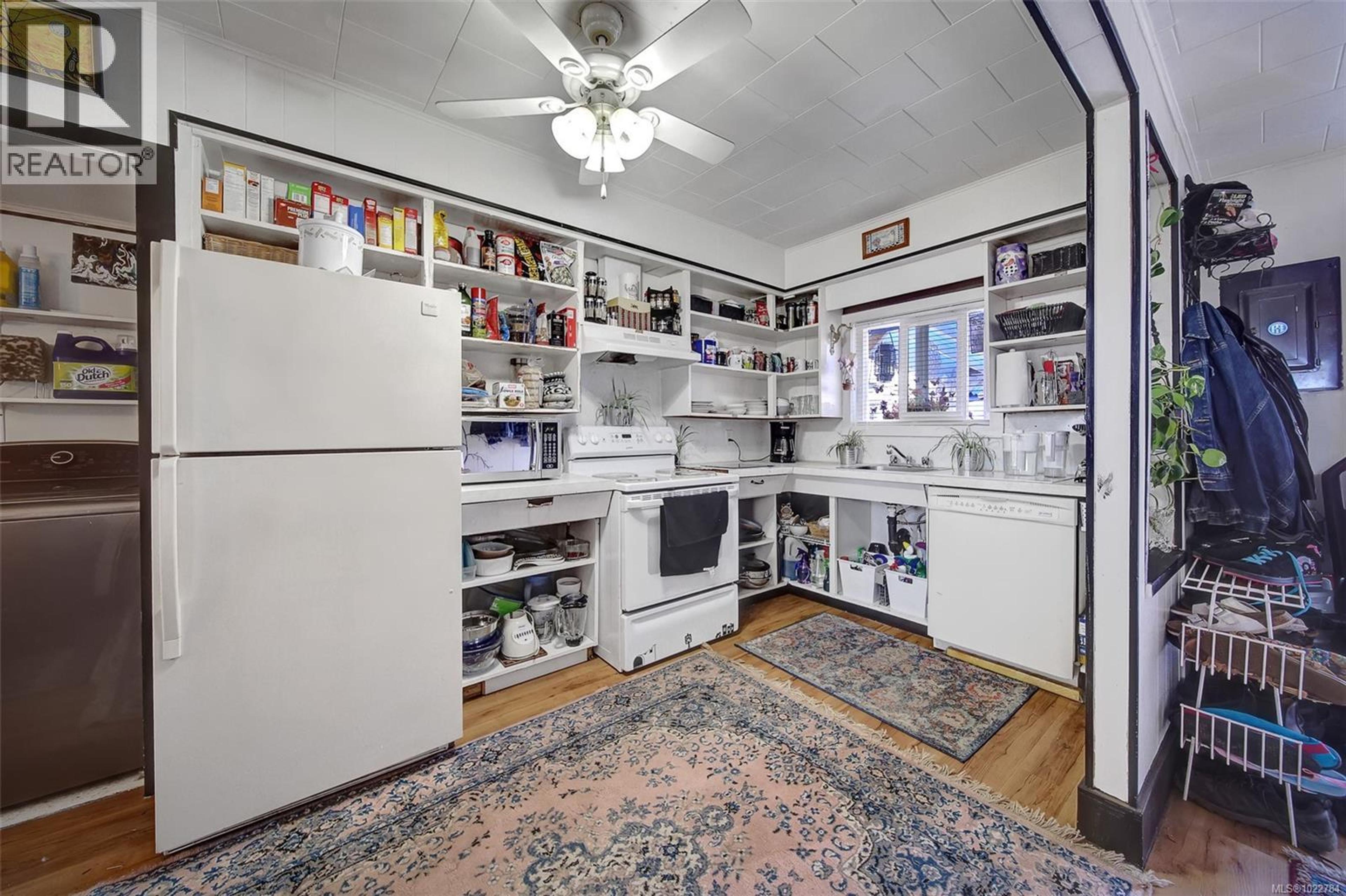 3645 14TH AVE - Image 10