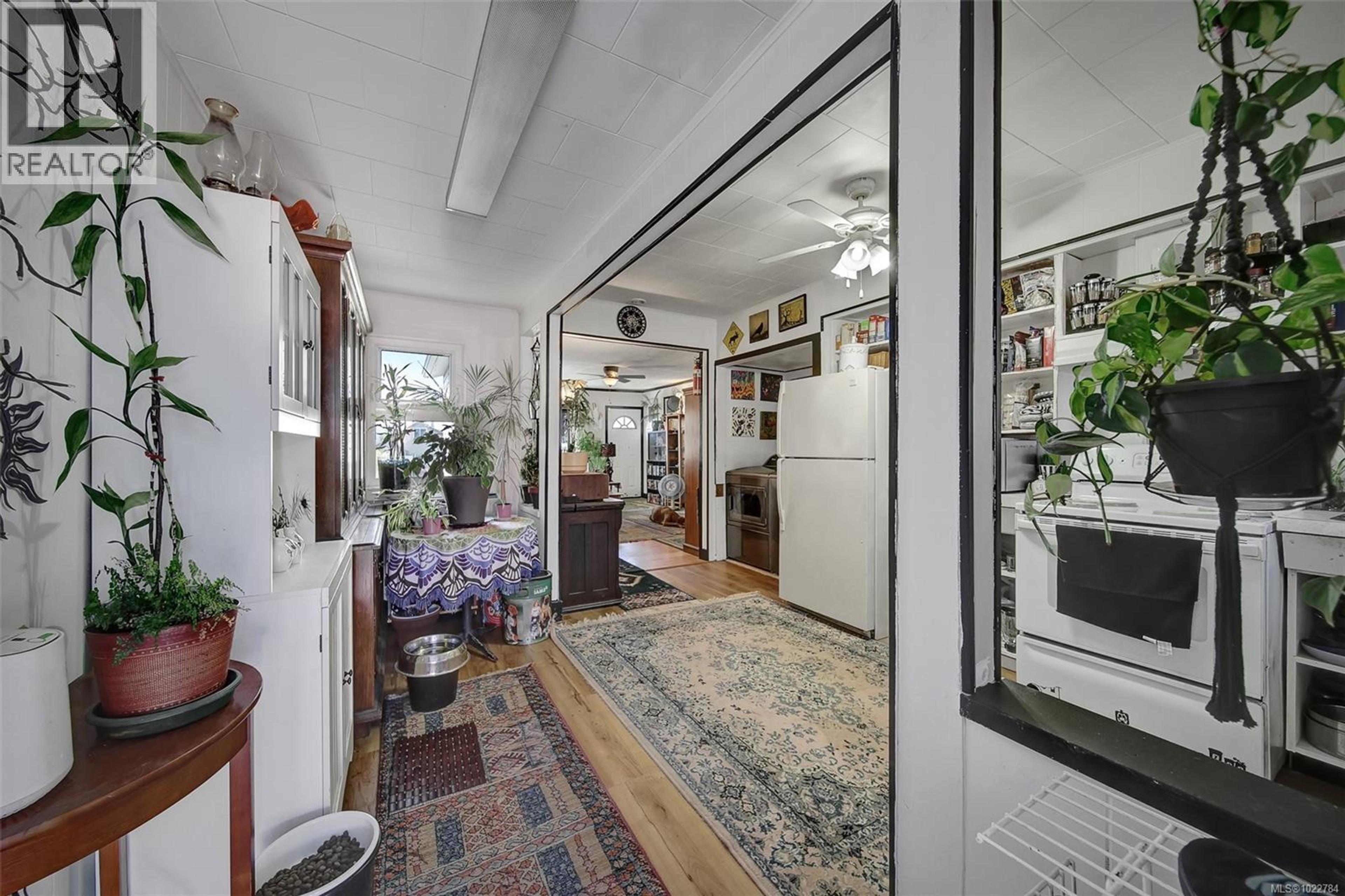 3645 14TH AVE - Image 11