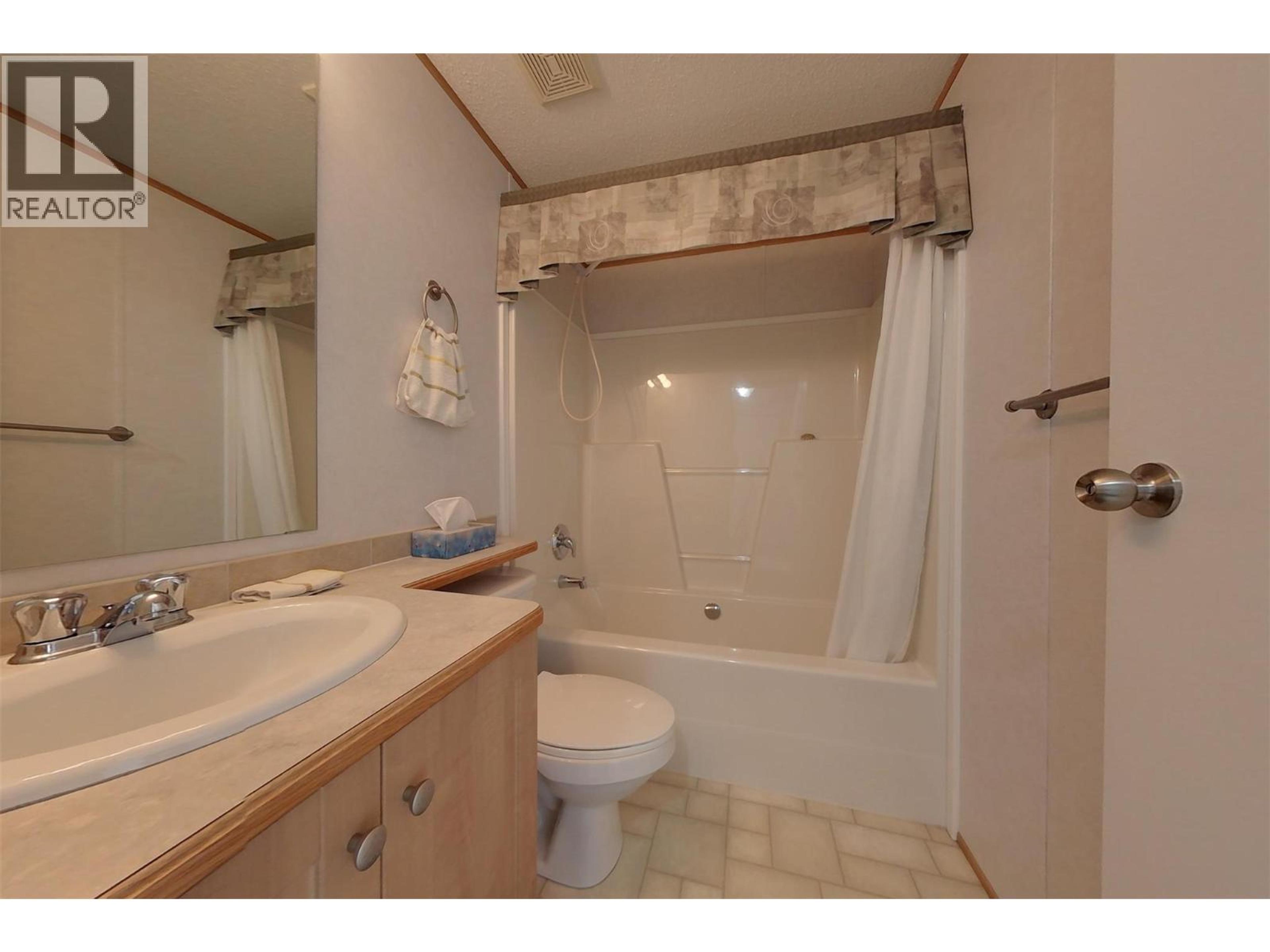 2404 28TH STREET - 10