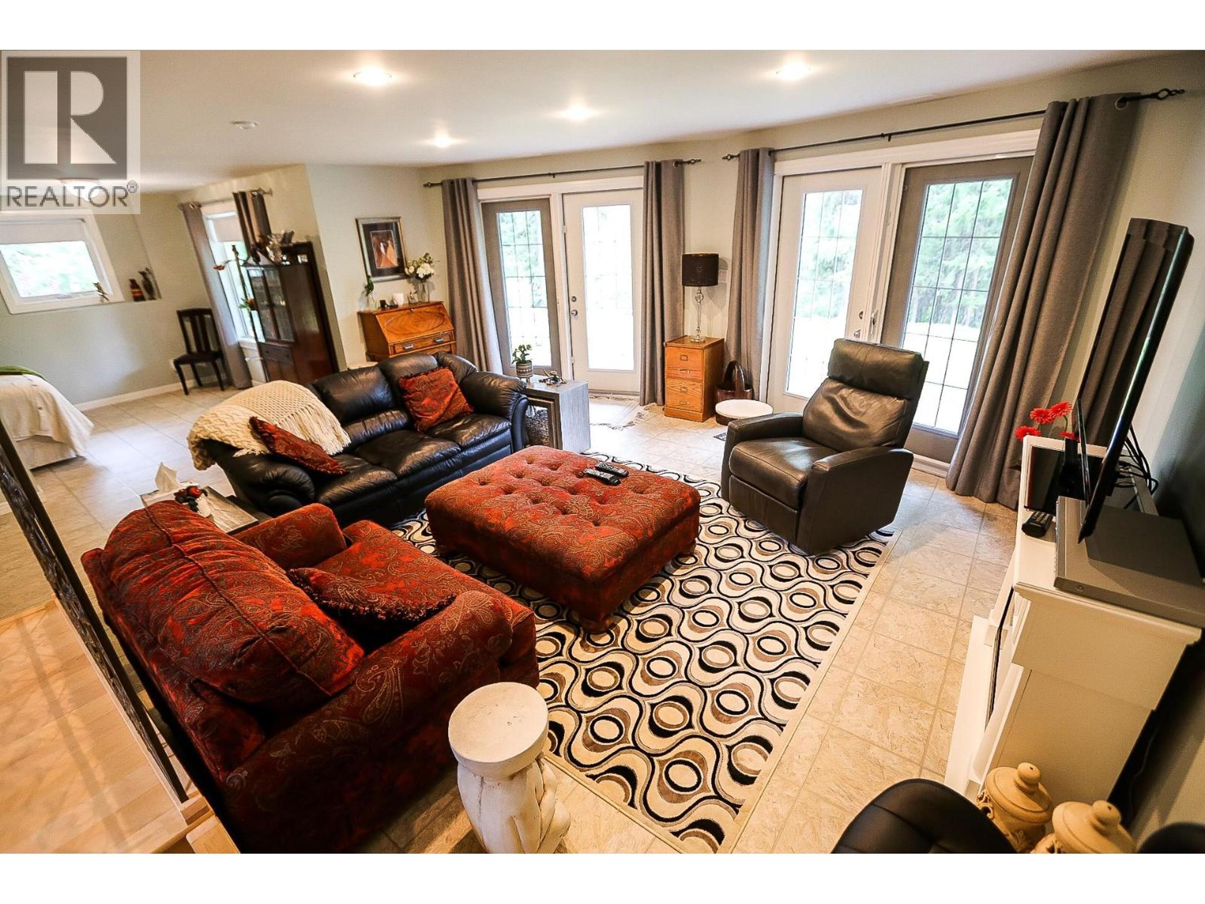 3520 GLENGROVE ROAD - 33