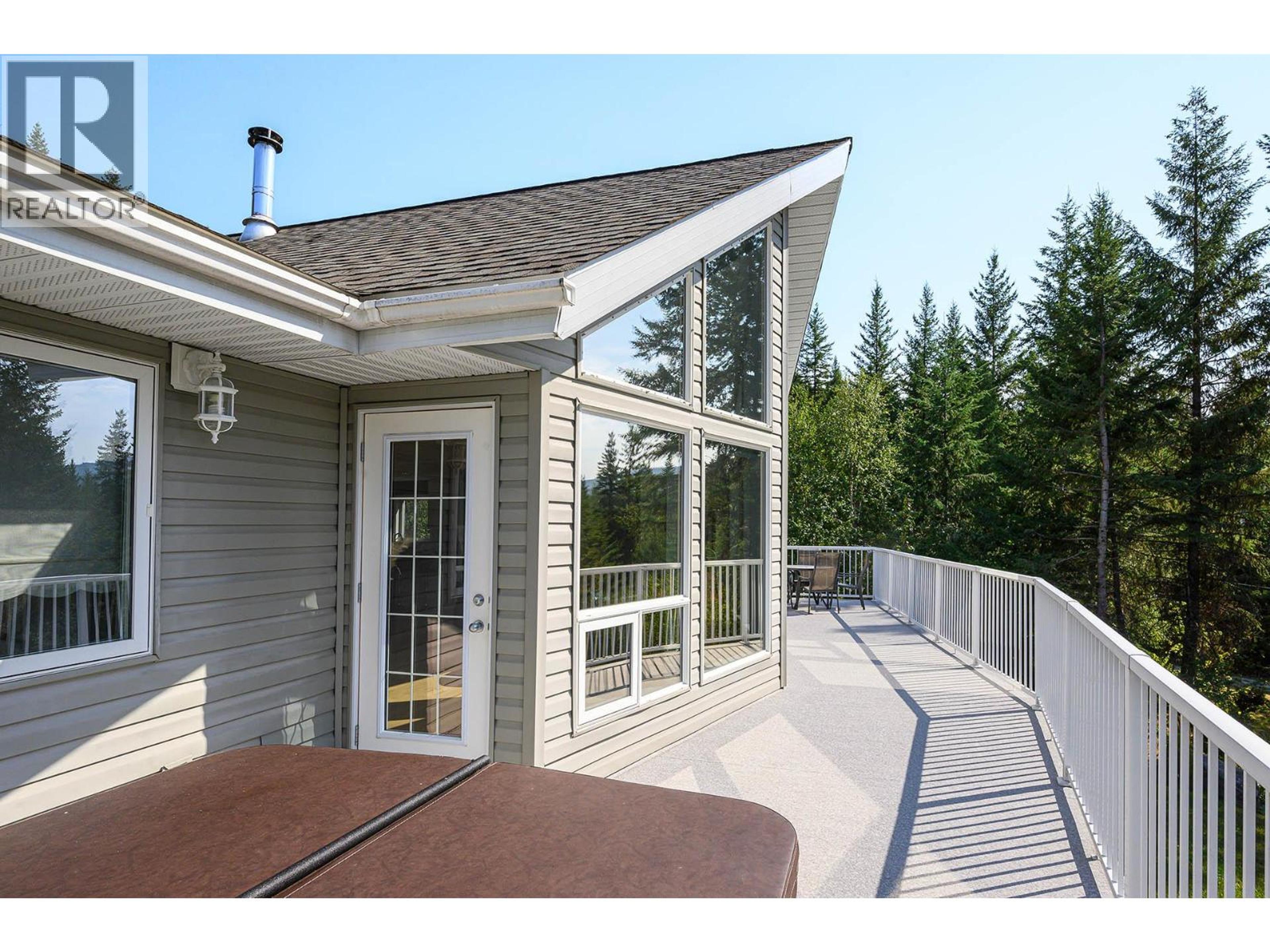 3520 GLENGROVE ROAD - 13