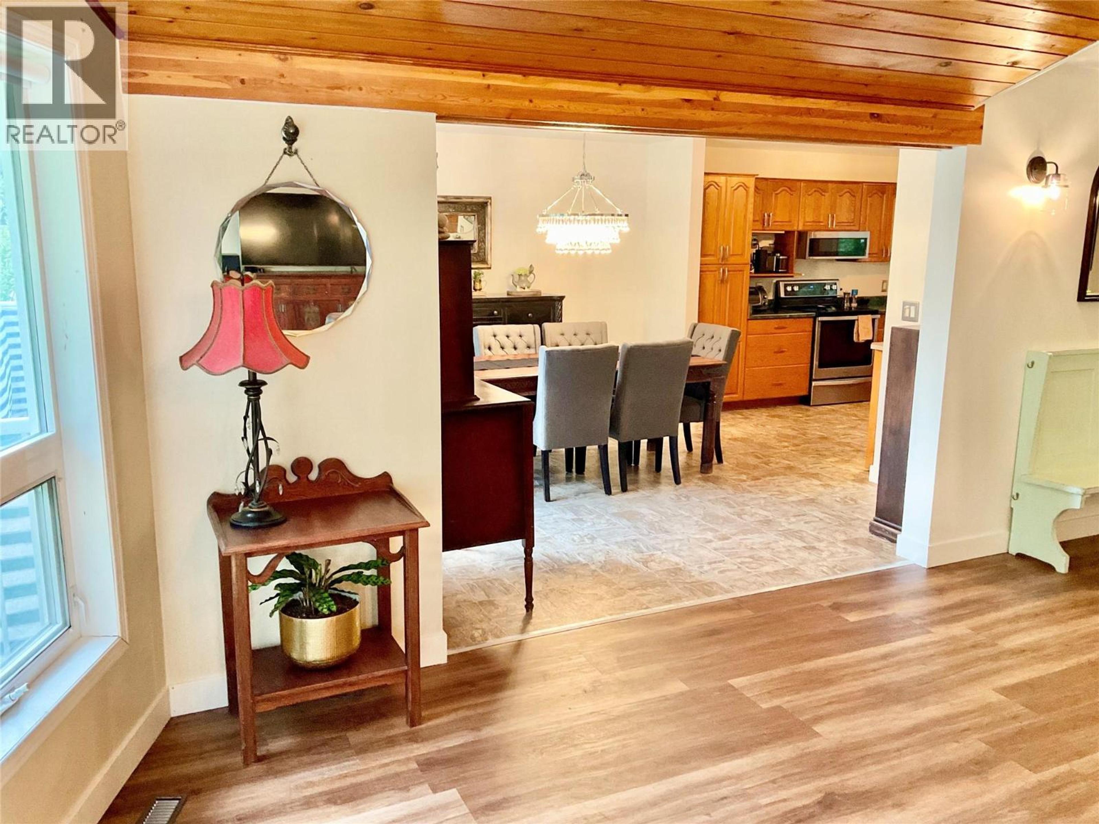 706 CENTRAL AVENUE - 24