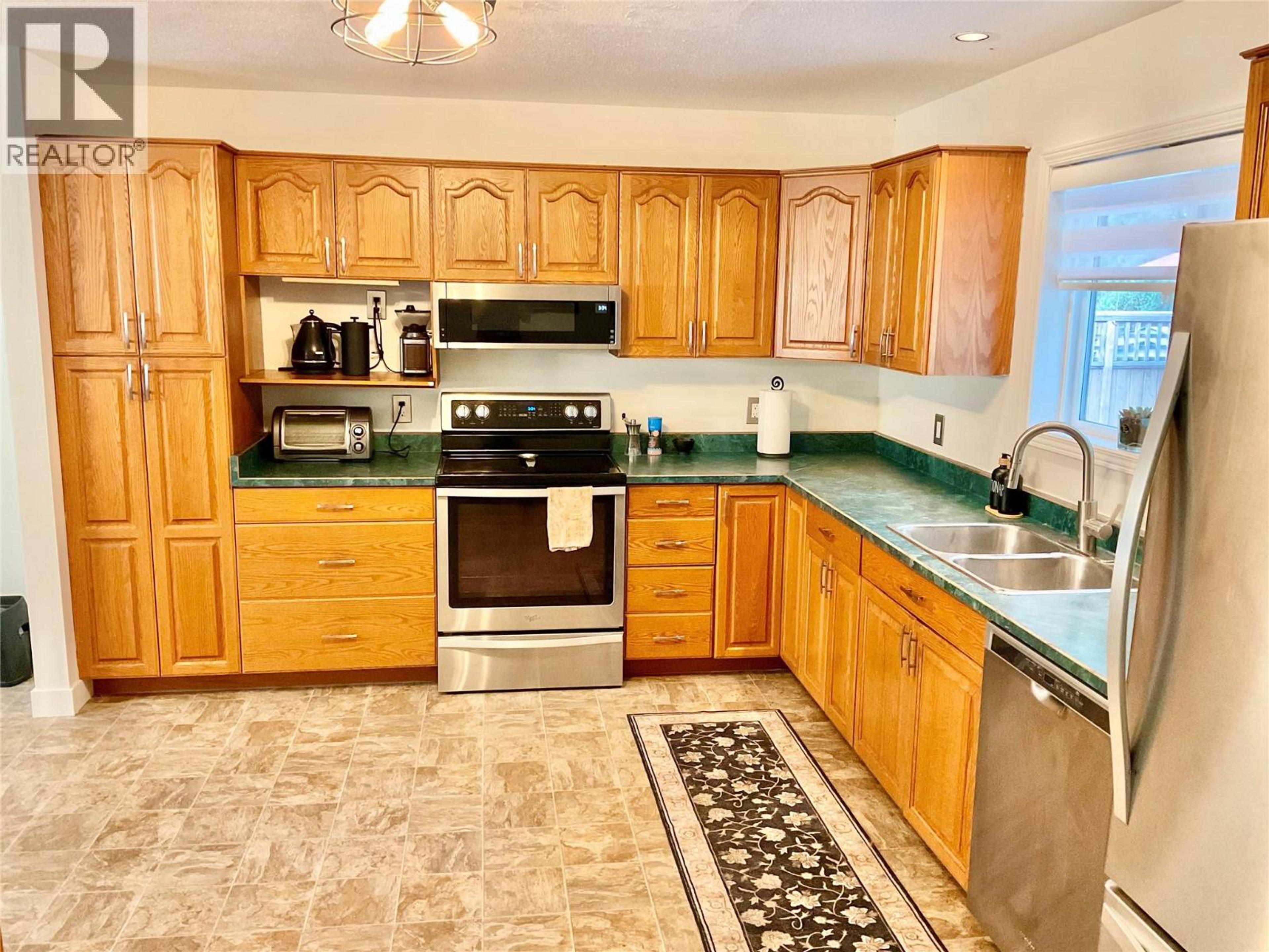 706 CENTRAL AVENUE - 28