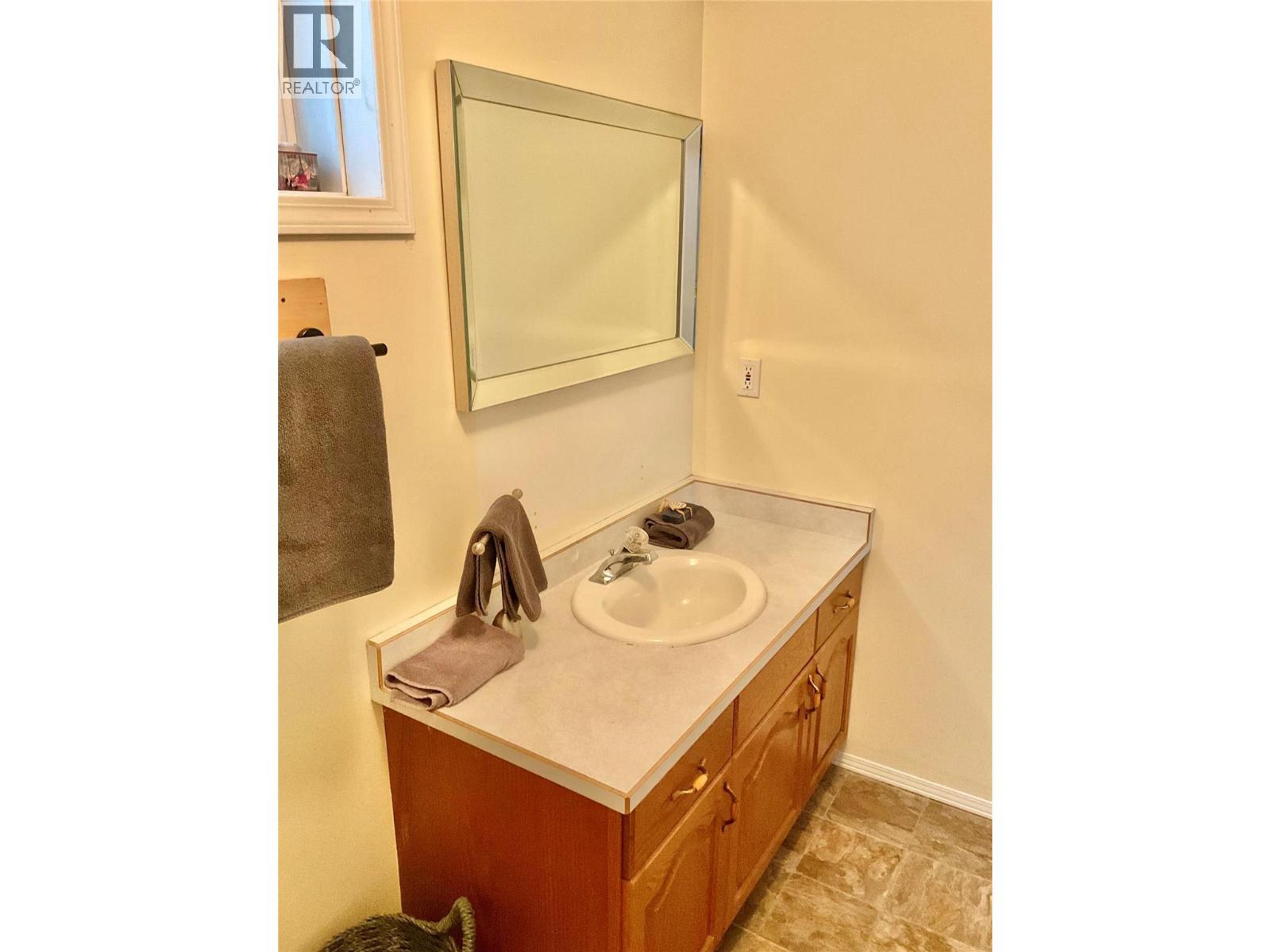 706 CENTRAL AVENUE - 51