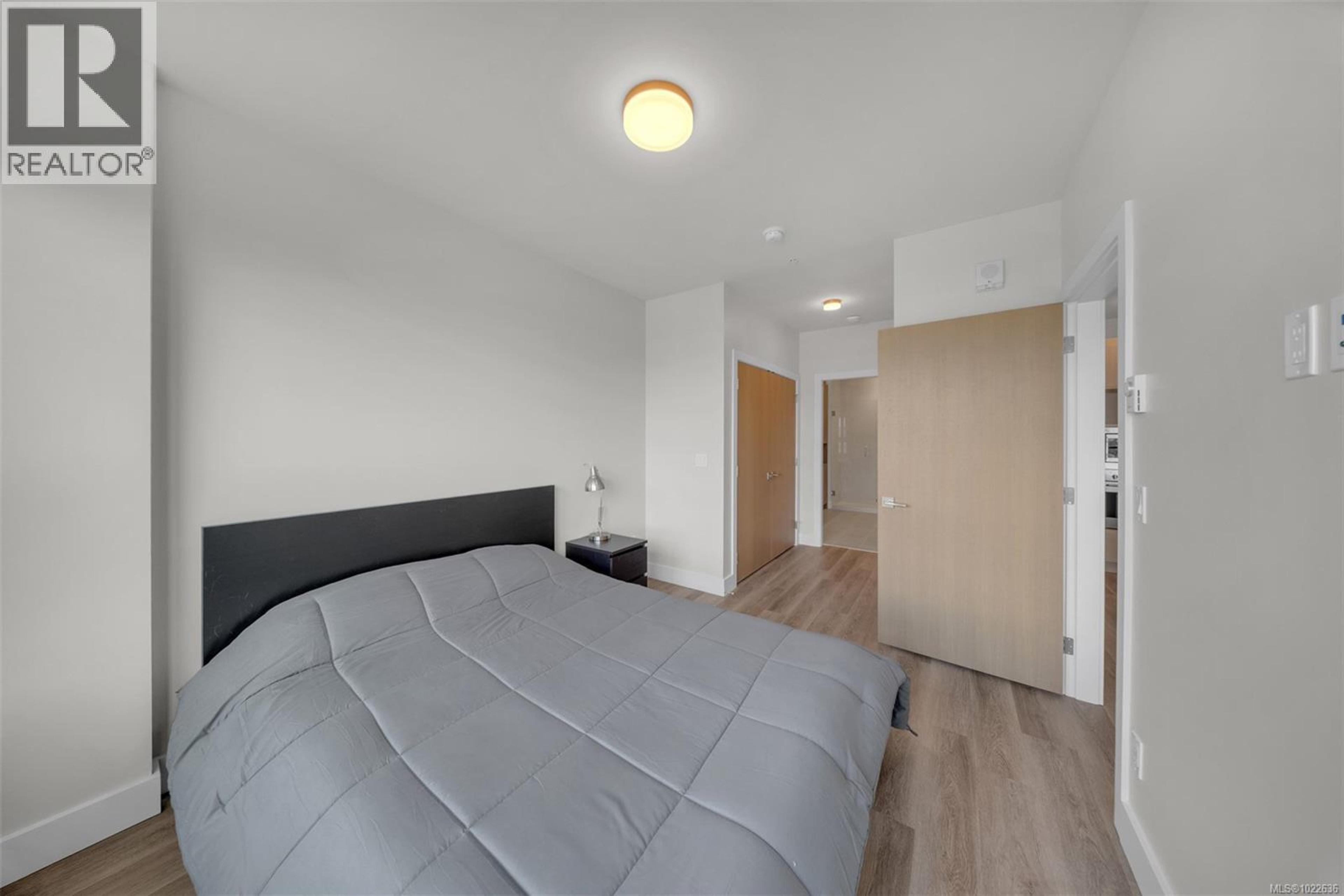 #1009 622 ADMIRALS RD - 14