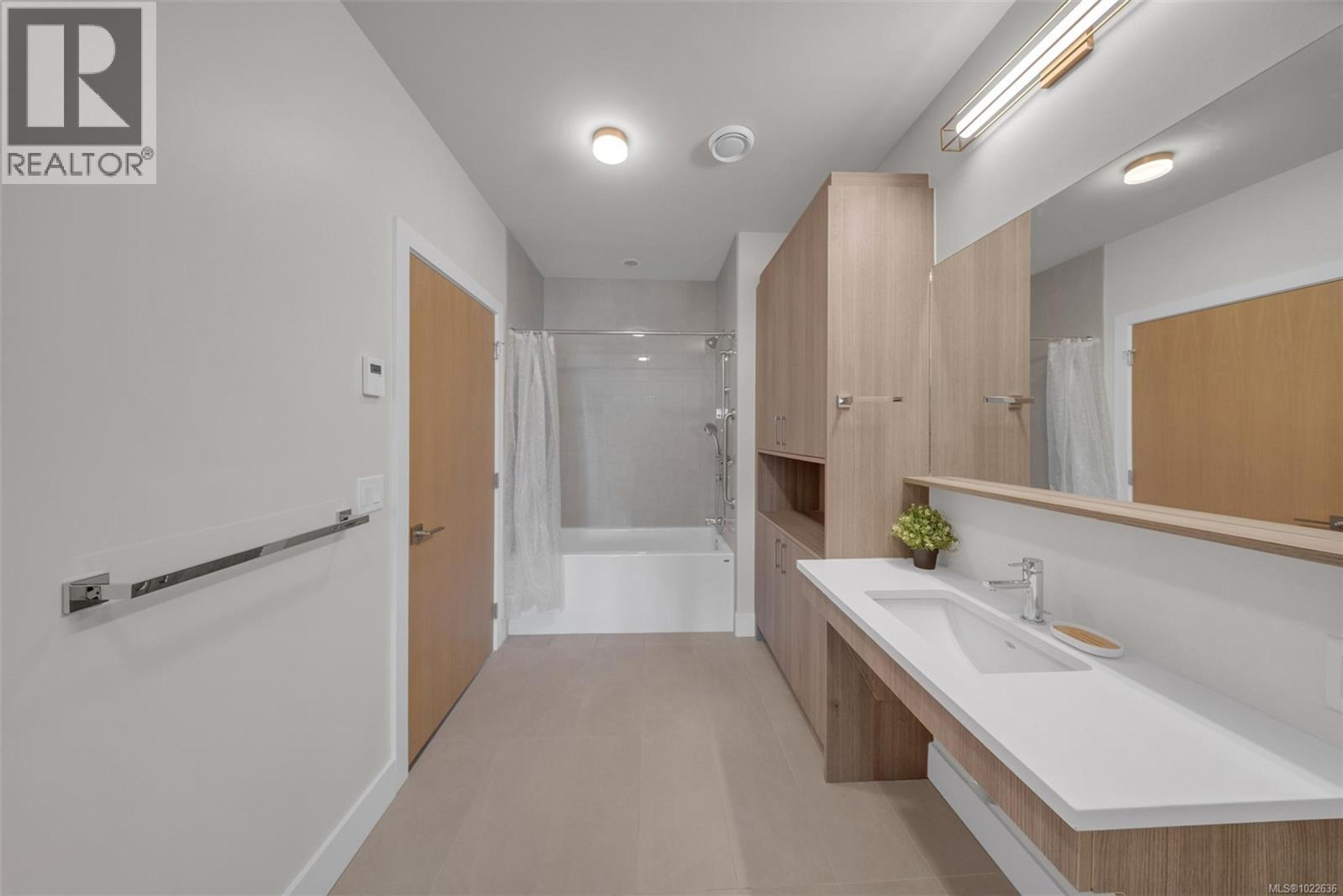 #1009 622 ADMIRALS RD - 17