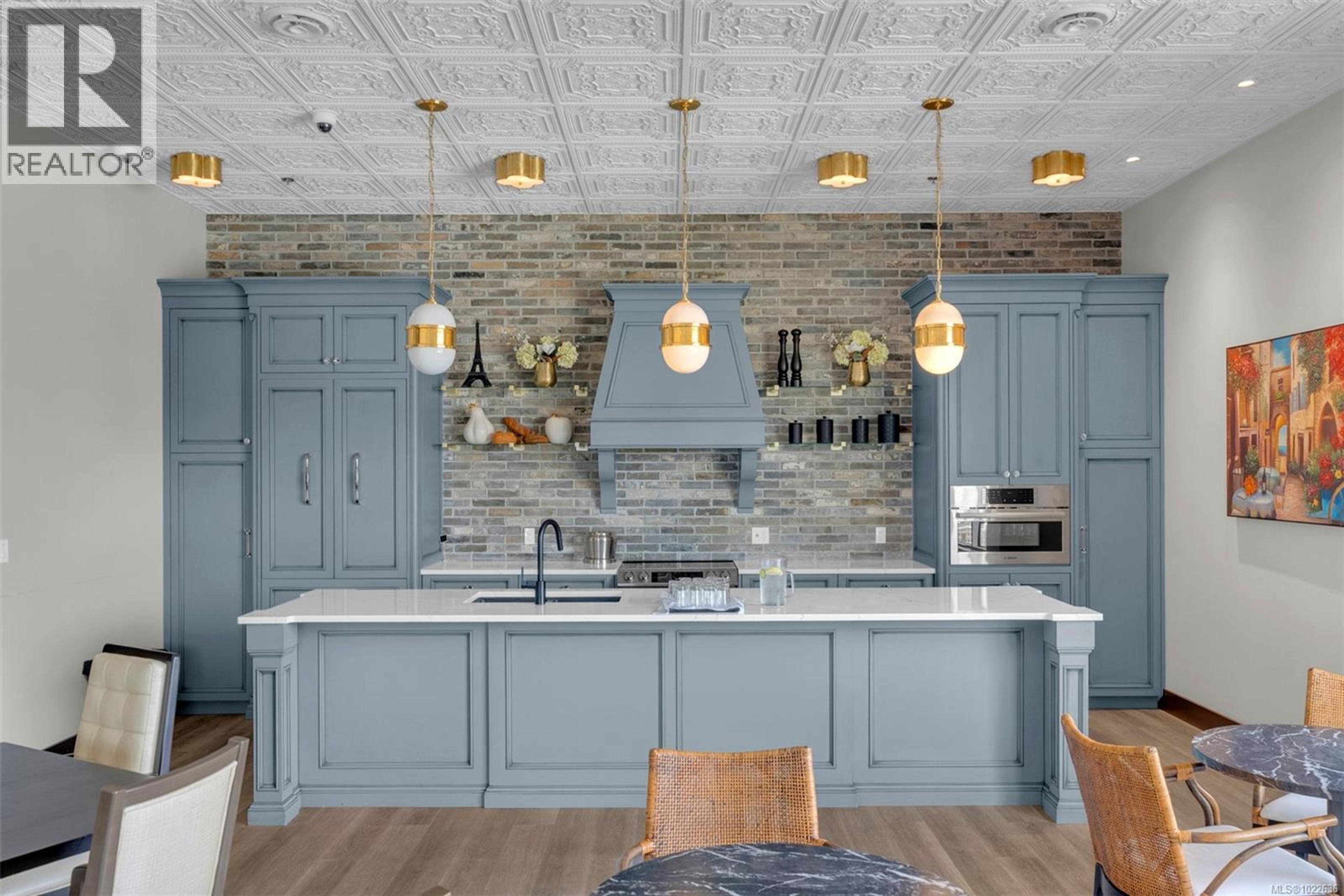 #1009 622 ADMIRALS RD - 31