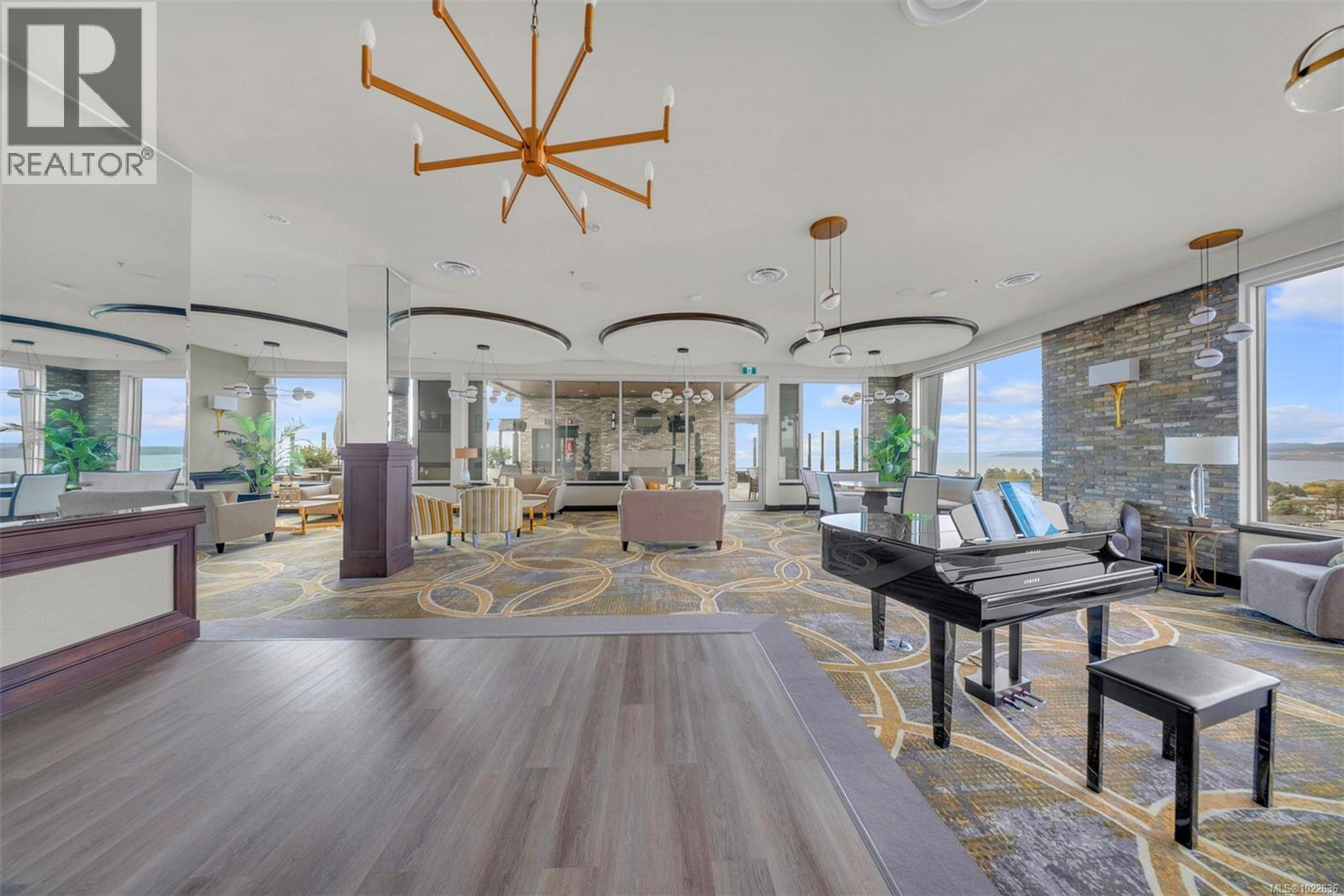 #1009 622 ADMIRALS RD - 36