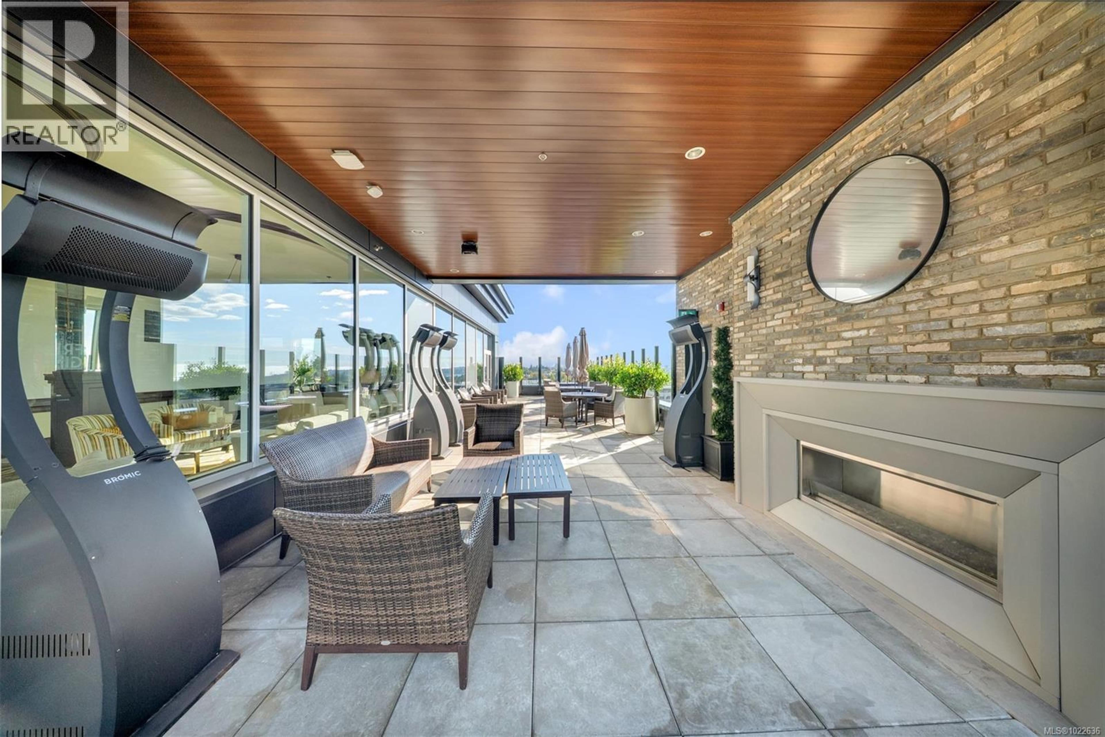 #1009 622 ADMIRALS RD - 46