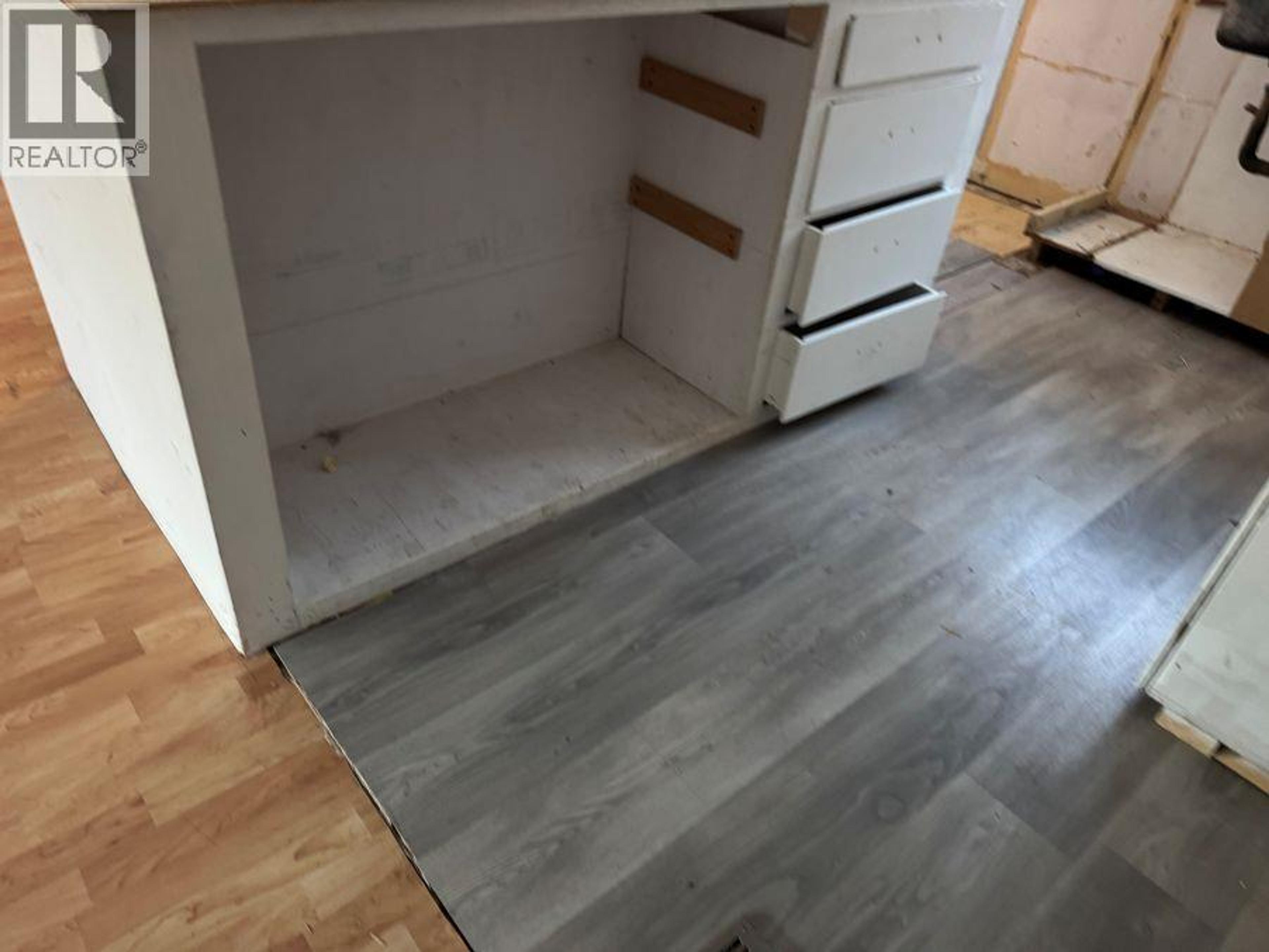 8409 CINCH LOOP - 23