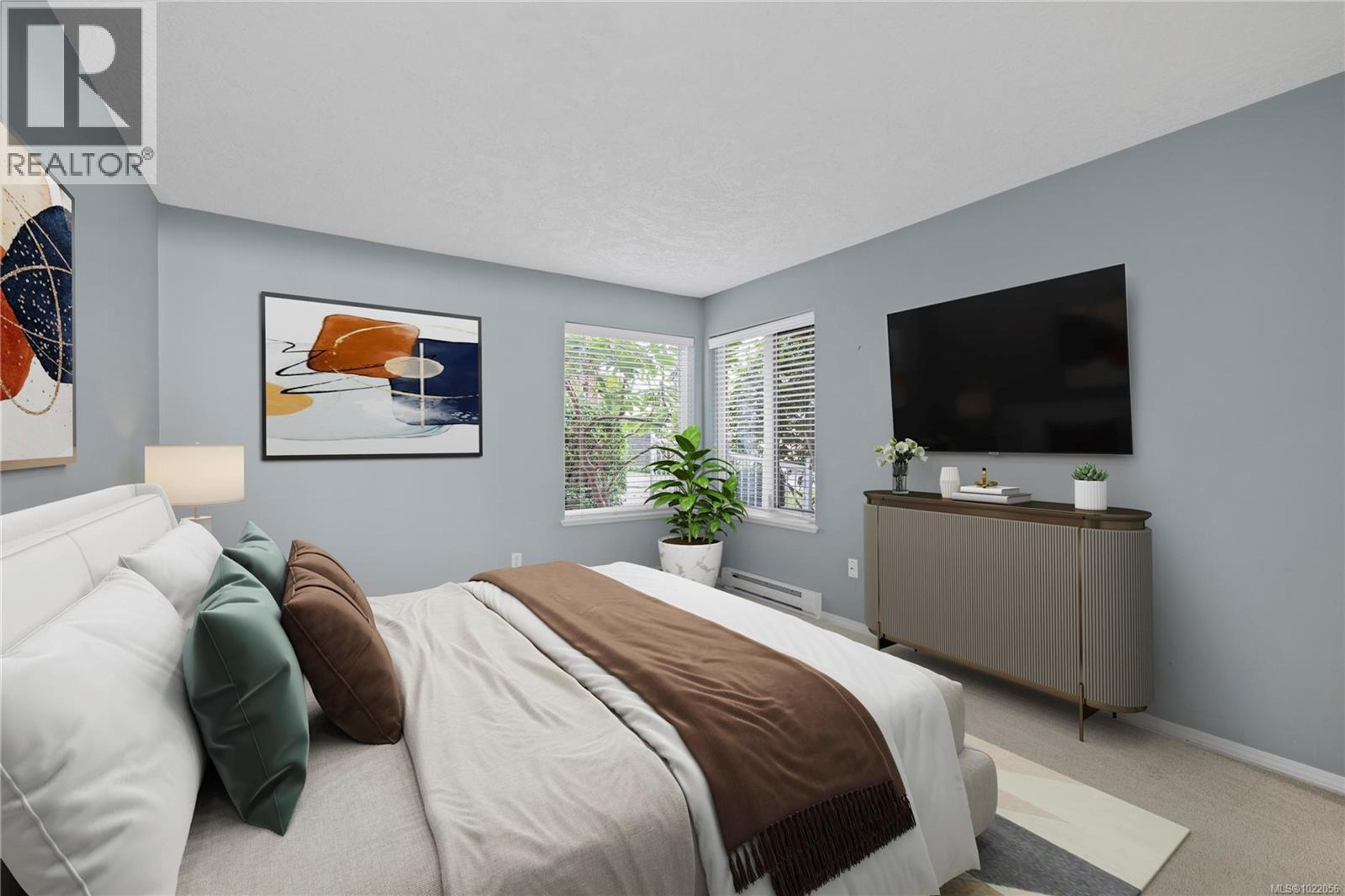 #43 100 GIFFORD RD - 18